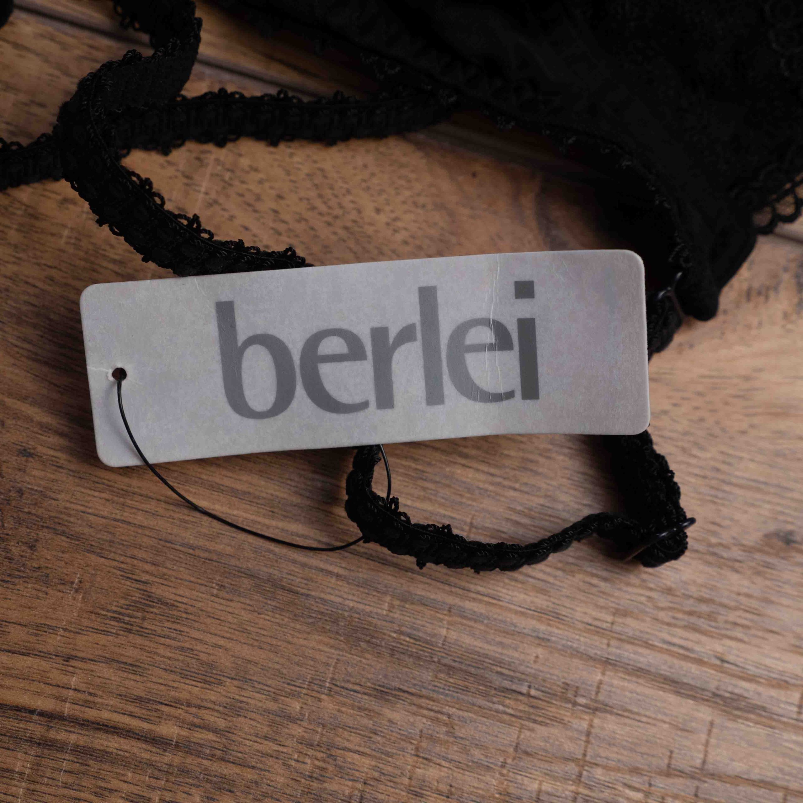 Berlei 36B Black Lace & Satin Bra NWT image 6