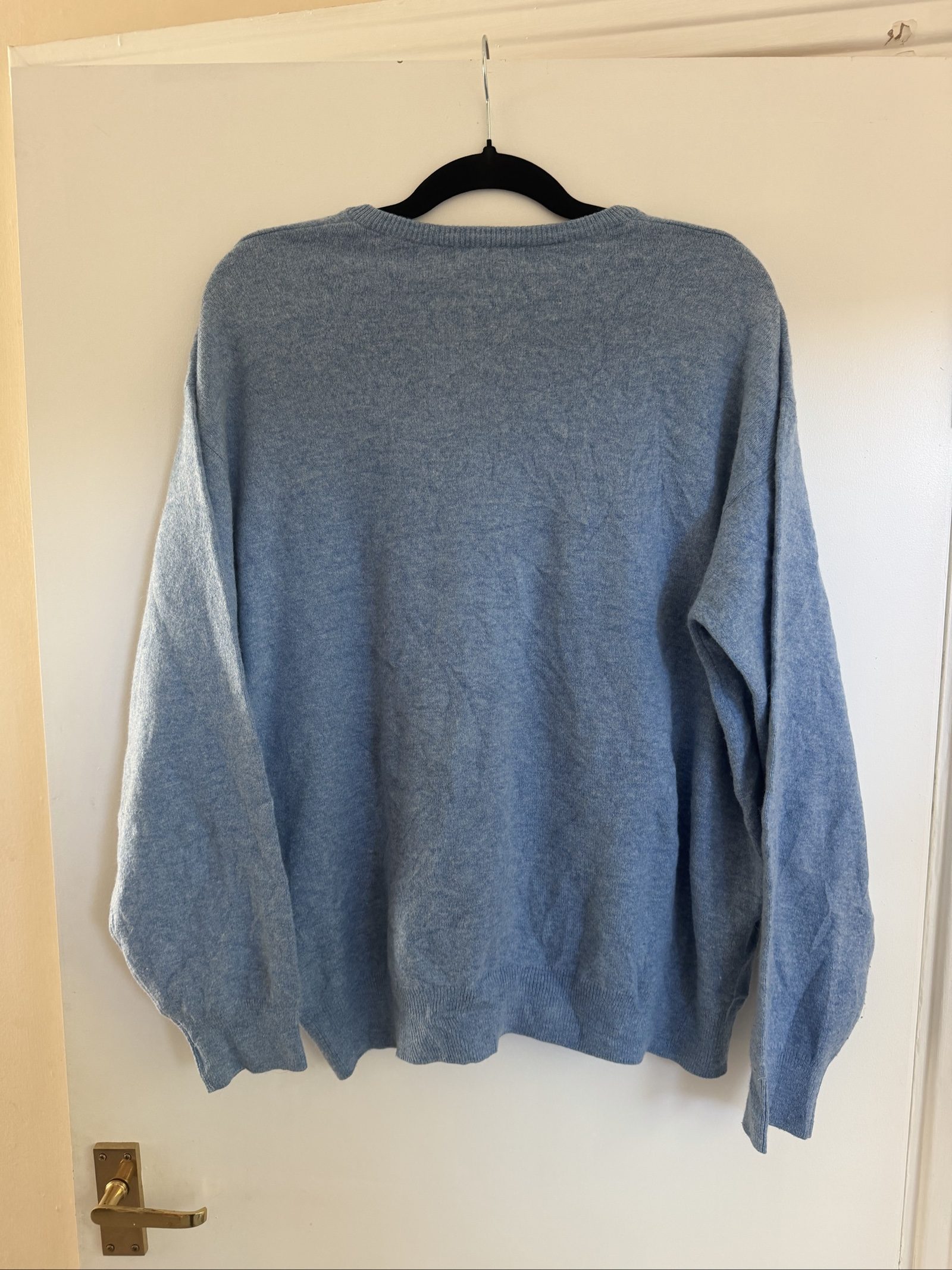 Burberry London Light Blue V-Neck Wool Sweater Size 9 image 6