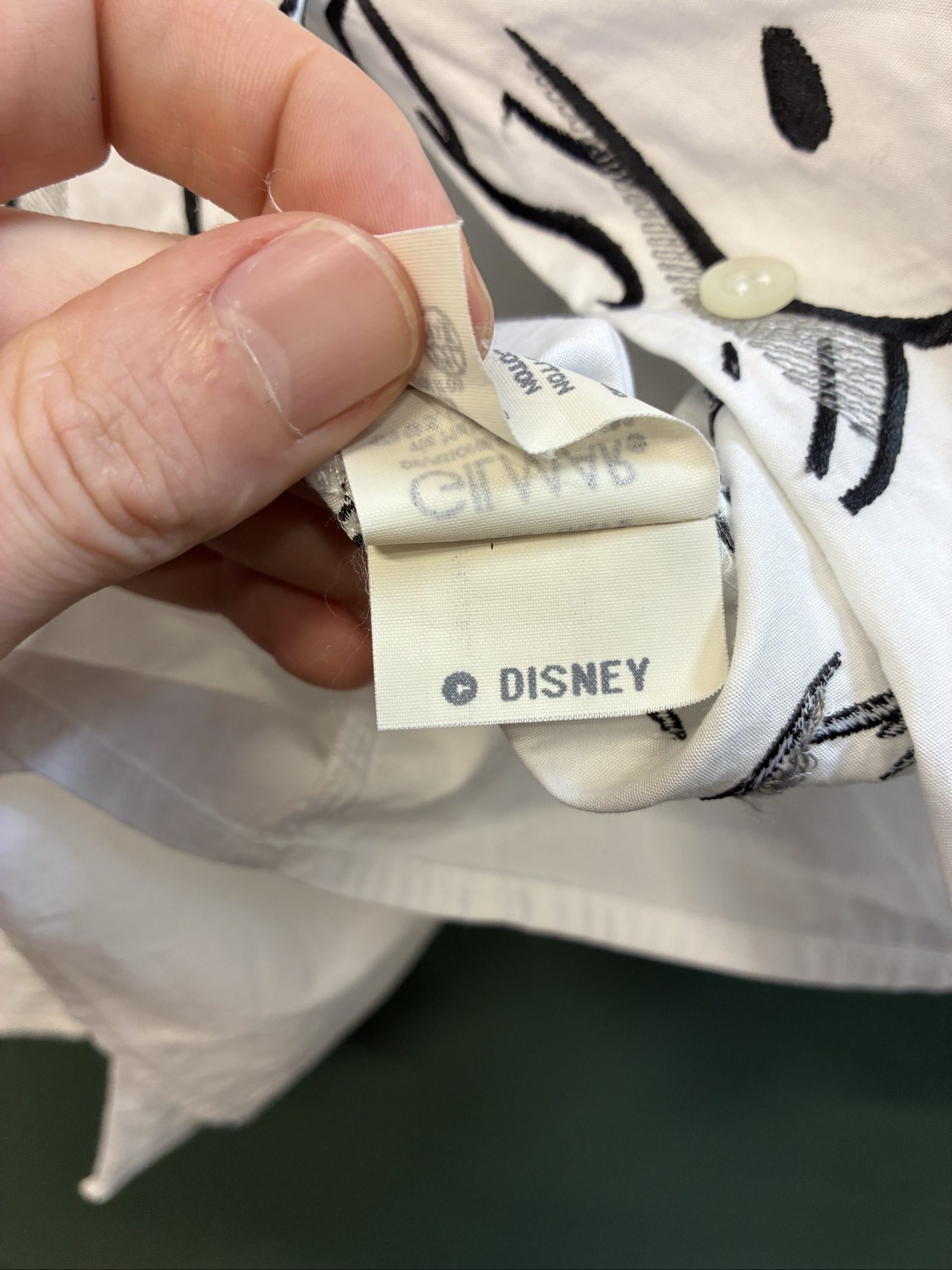 Vintage Iceberg History Disney 101 Dalmatians White Cotton Shirt Size 44 medium image 8