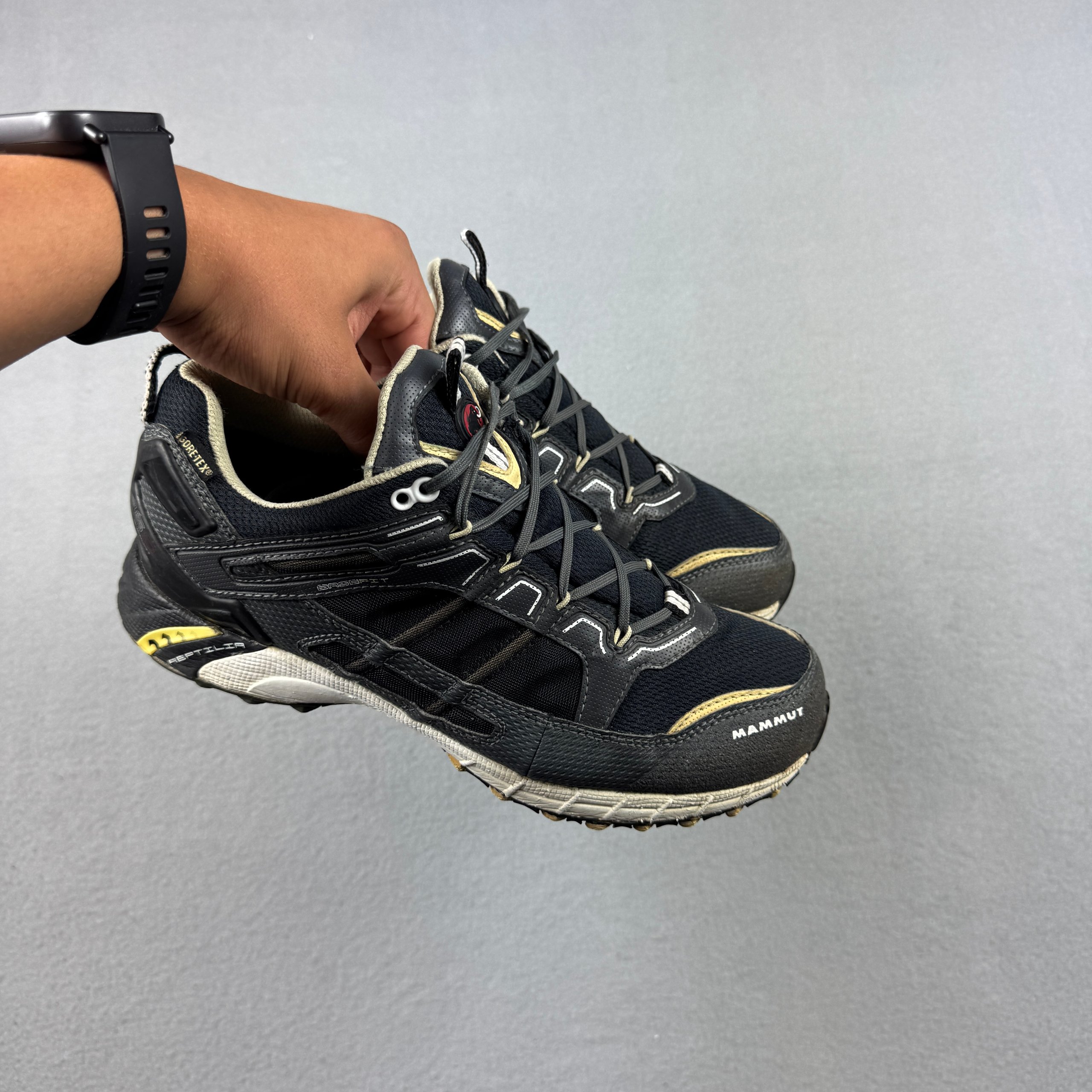 Women`s Mammut Claw II GTX Gore-tex Hiking Shoes Size 40.5 / 25cm image 2