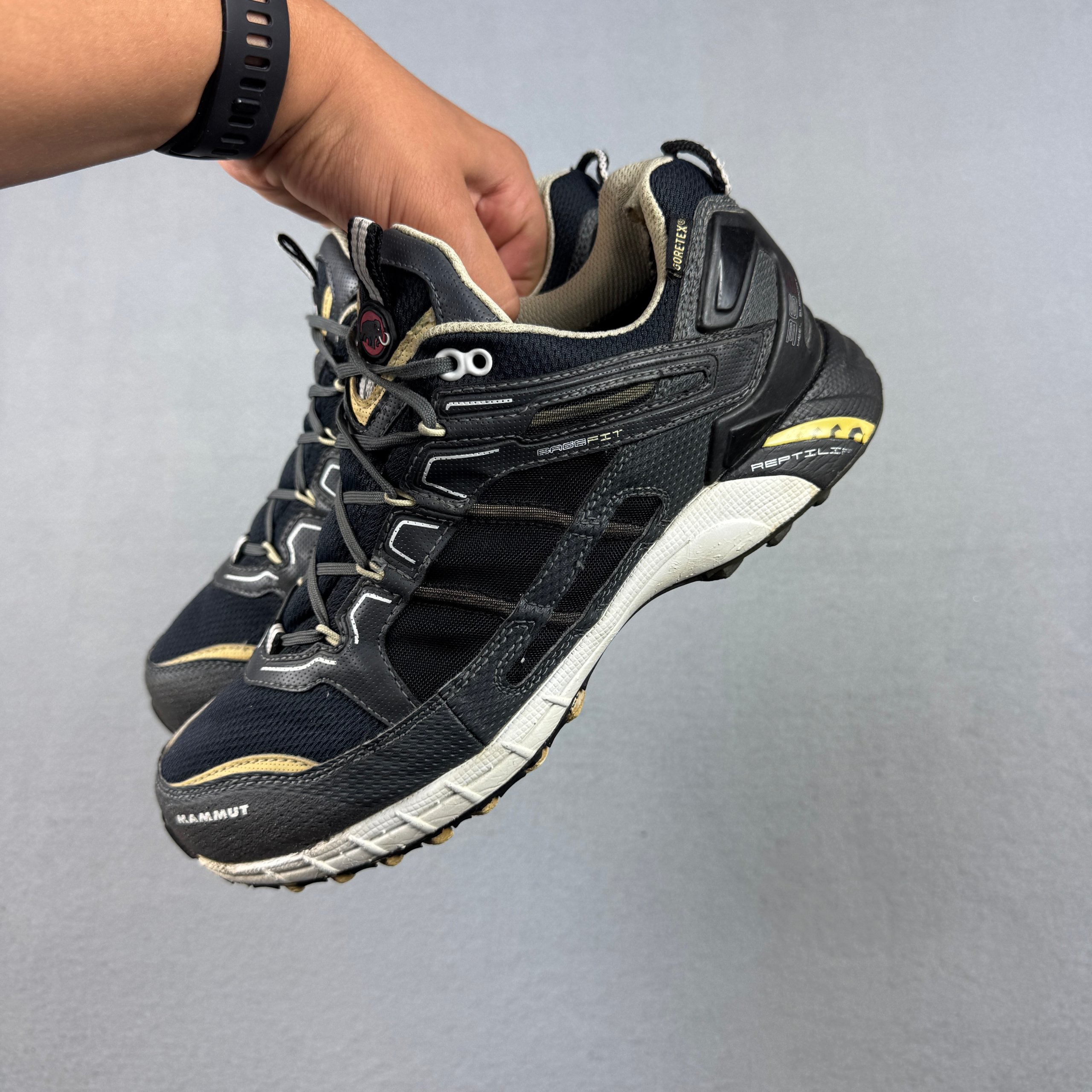 Women`s Mammut Claw II GTX Gore-tex Hiking Shoes Size 40.5 / 25cm image 4