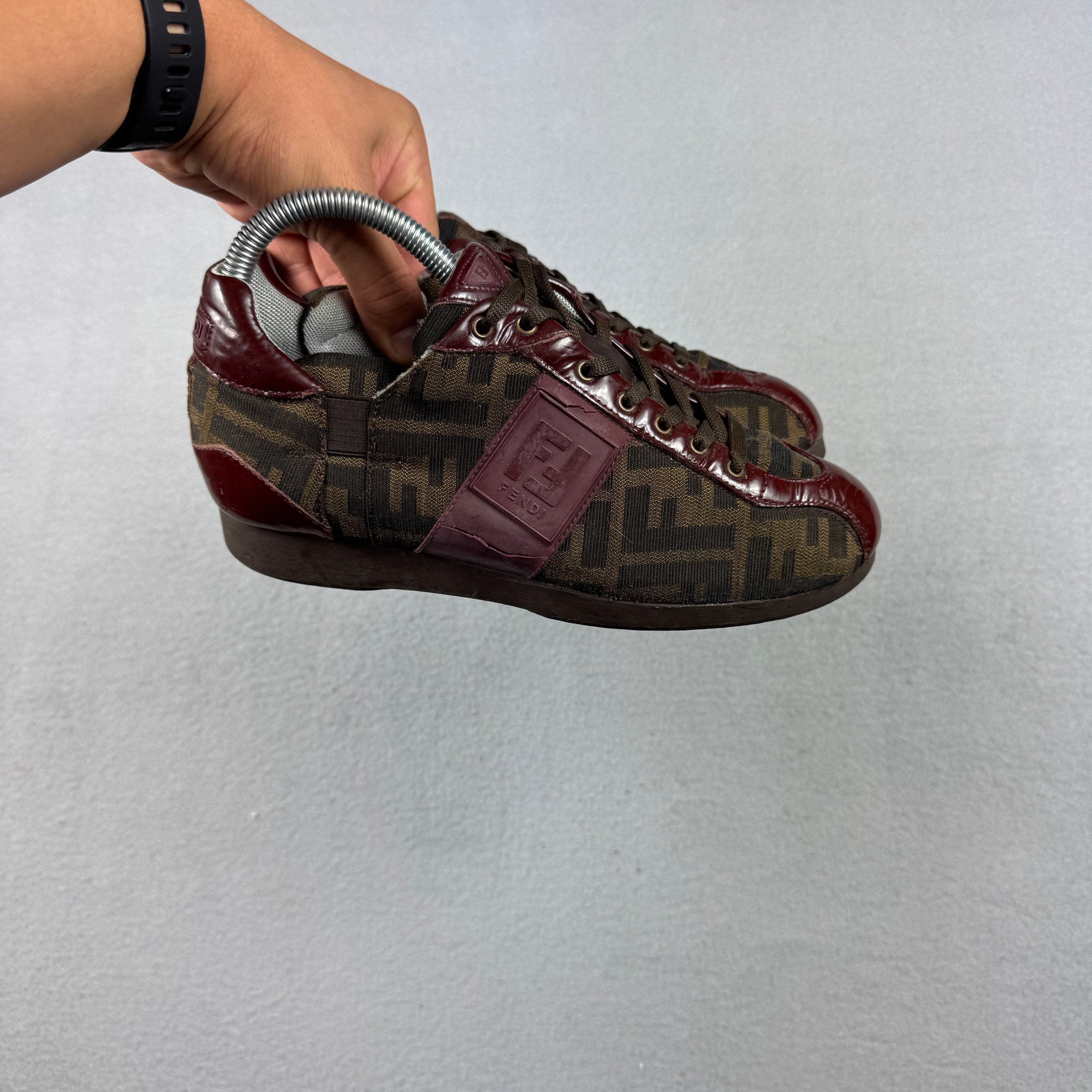 Vintage Women`s Fendi Brown & Burgundy FF Logo Monogram Sneakers Size 36 / 22.5cm image 2