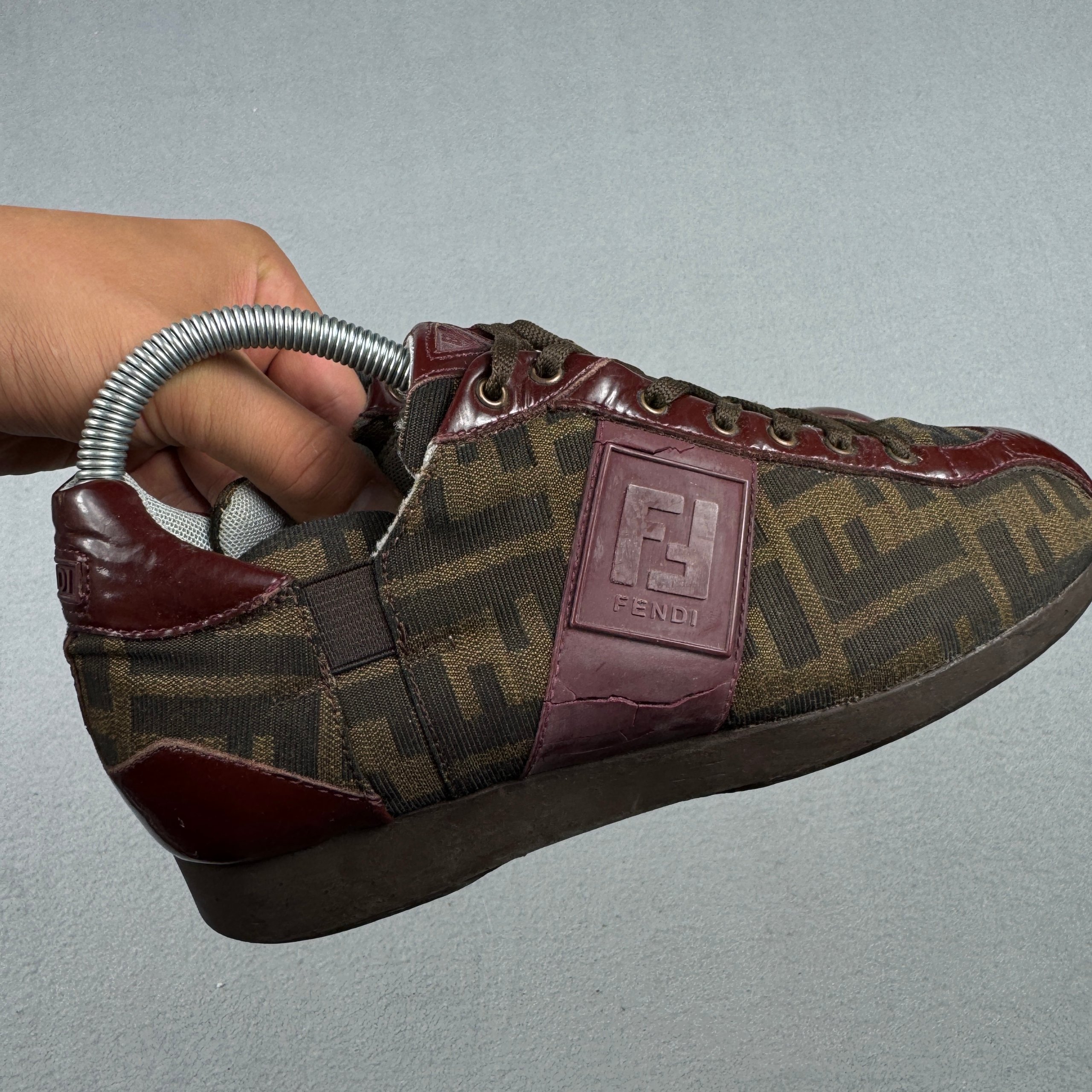 Vintage Women`s Fendi Brown & Burgundy FF Logo Monogram Sneakers Size 36 / 22.5cm image 3