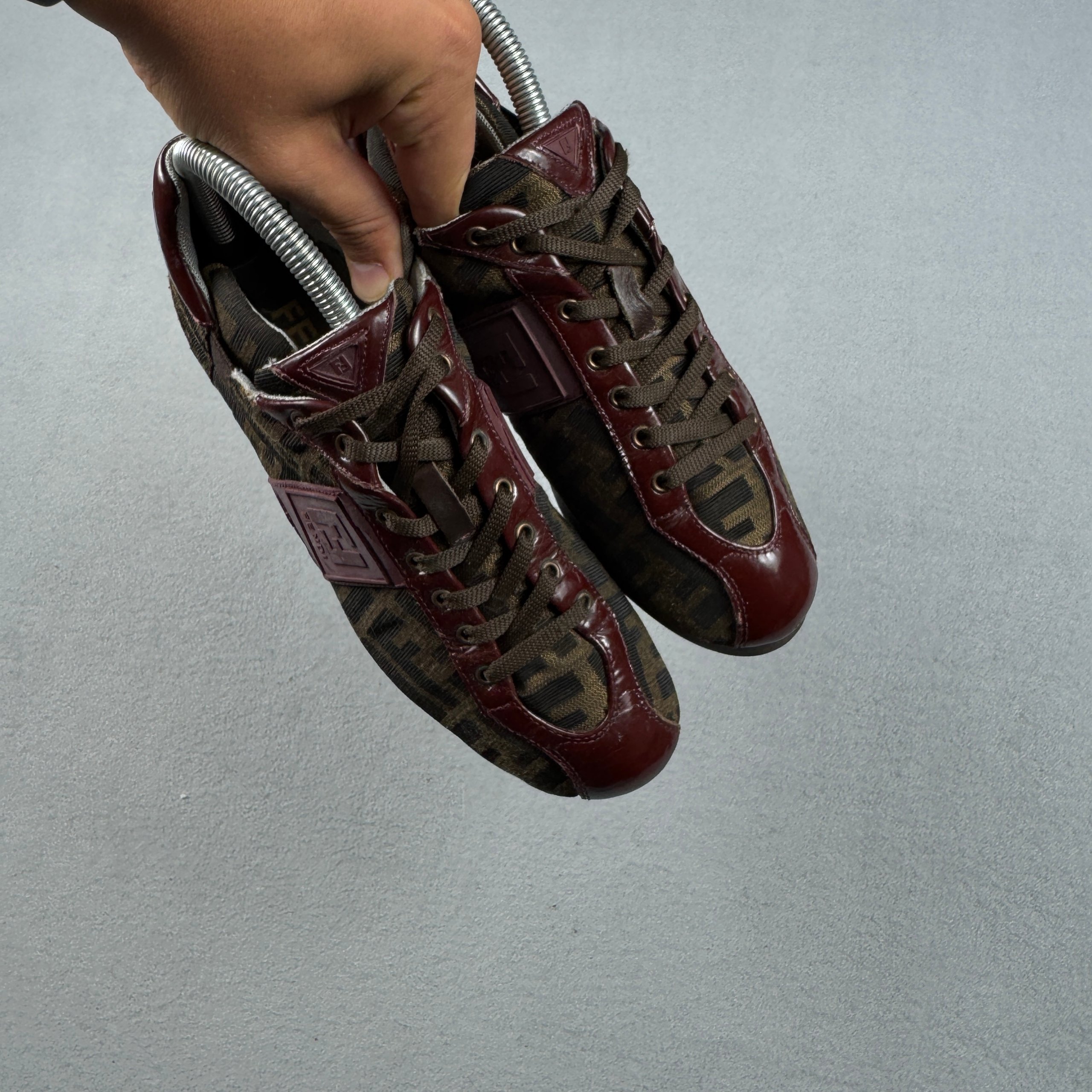 Vintage Women`s Fendi Brown & Burgundy FF Logo Monogram Sneakers Size 36 / 22.5cm image 4