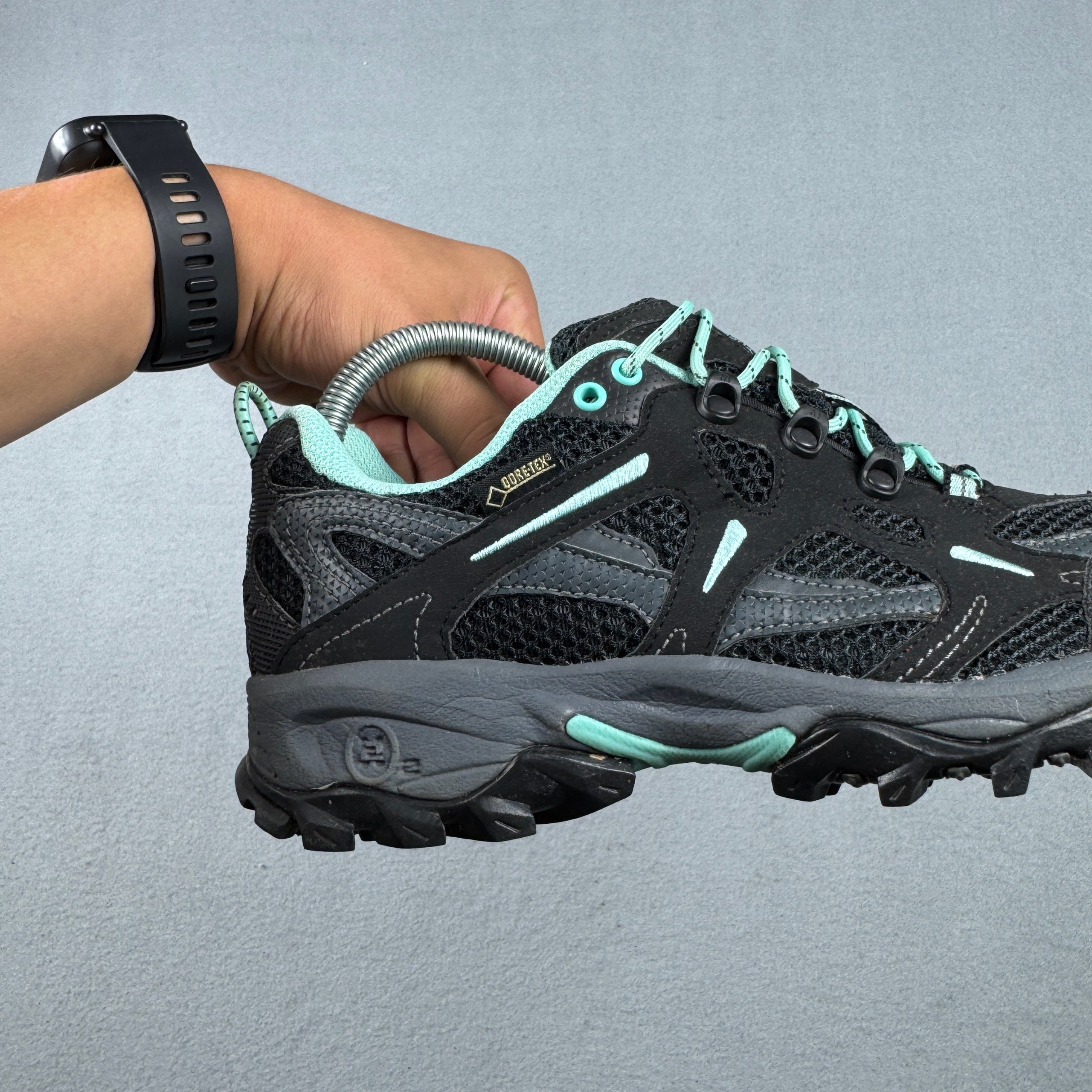Women`s The North Face Vibram Black & Mint Green Gore-Tex Hiking Shoes Size 39 / 25cm image 3