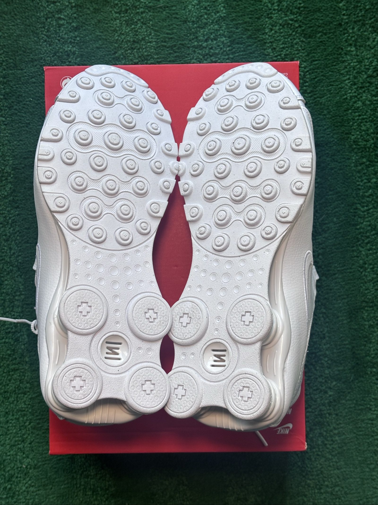 UK 10 Nike Shox NZ | Triple White IQ8623-100 | New image 5