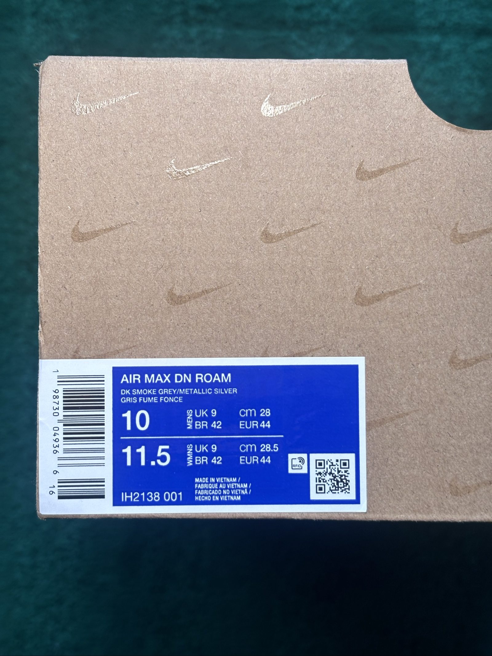 UK 9 Nike Air Max DN Roam | Off-Noir Orange Black Silver IH2138-001 | New image 6