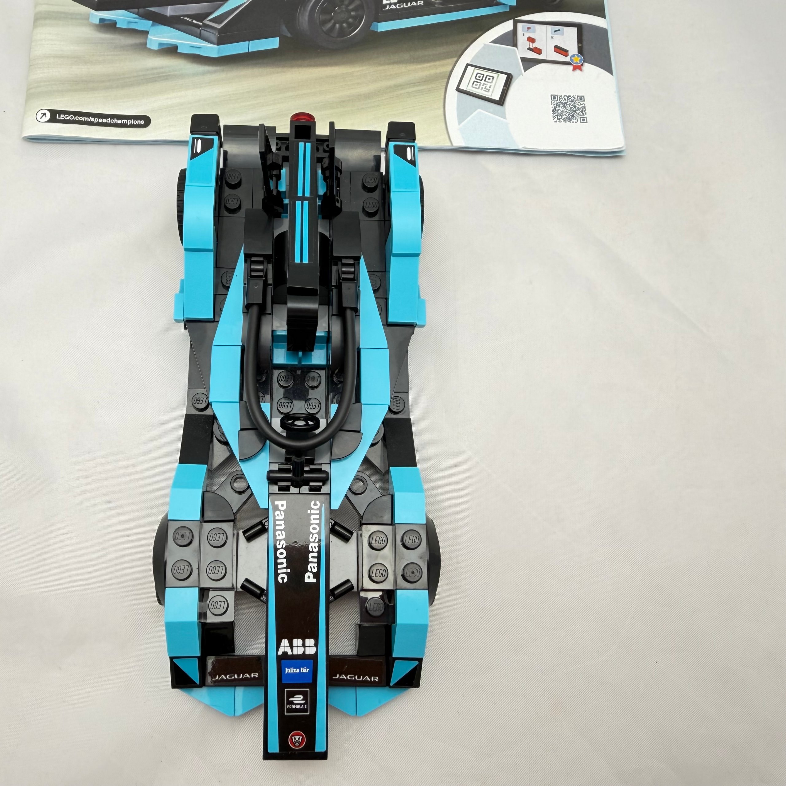 LEGO Panasonic Jaguar Speed Champions # 76898 formula E 1 car image 6