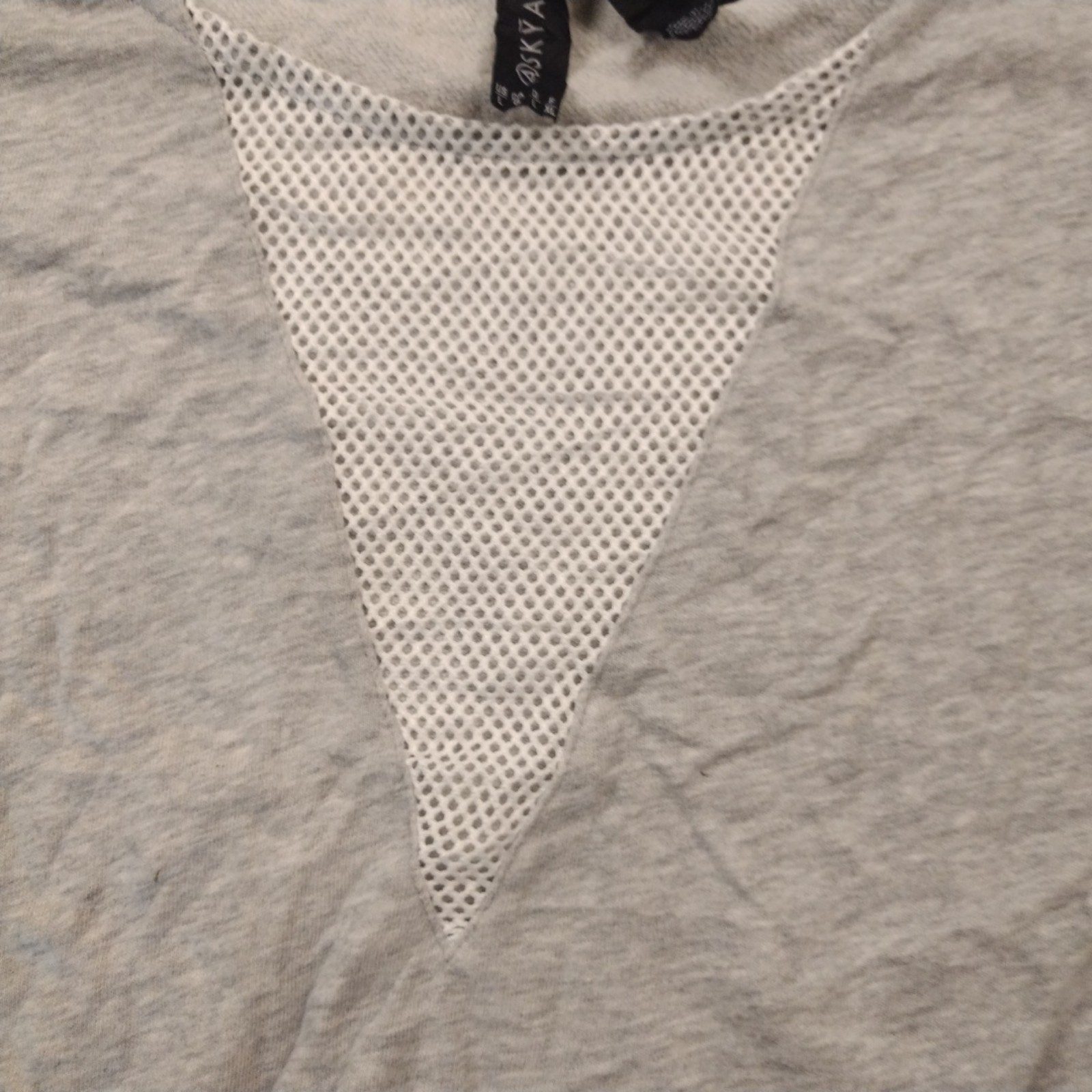 ASKYA Women's Grey Mesh Panel Crop Top Large image 2