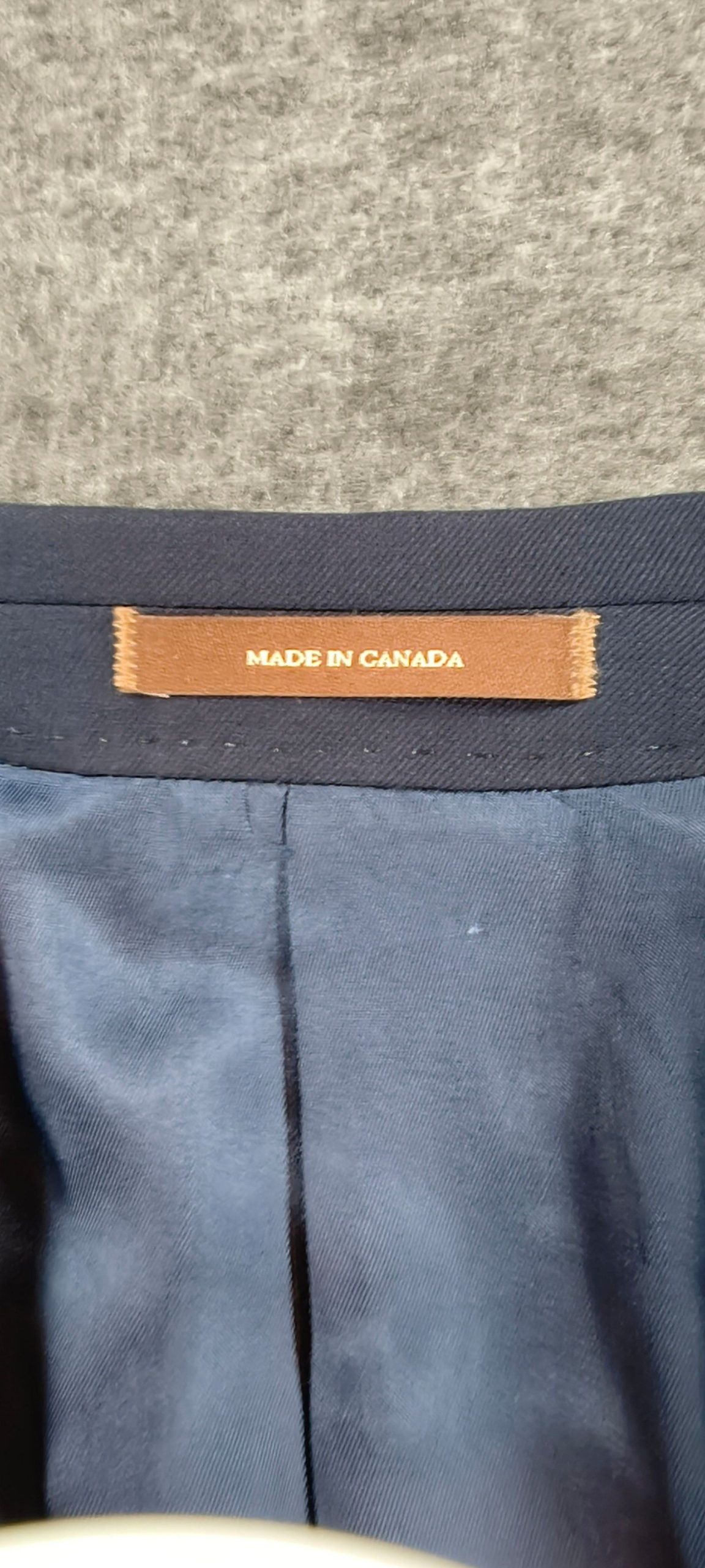 Peter Millar Men's Navy Wool Sportscoat Blazer Size 42 Made in Canada image 4