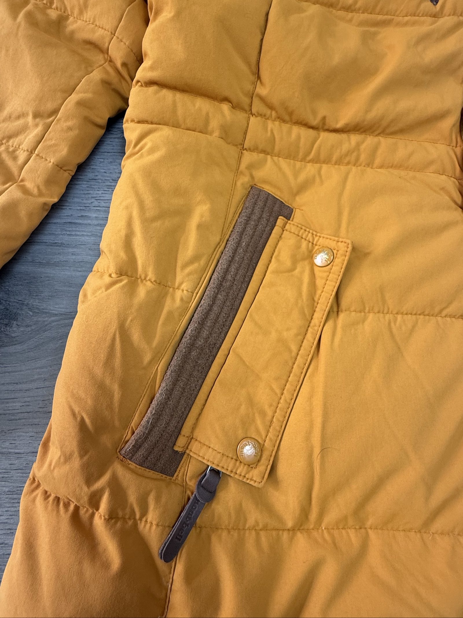 MontBell Women Yellow Puffer Coat Medium/large (1328) image 2