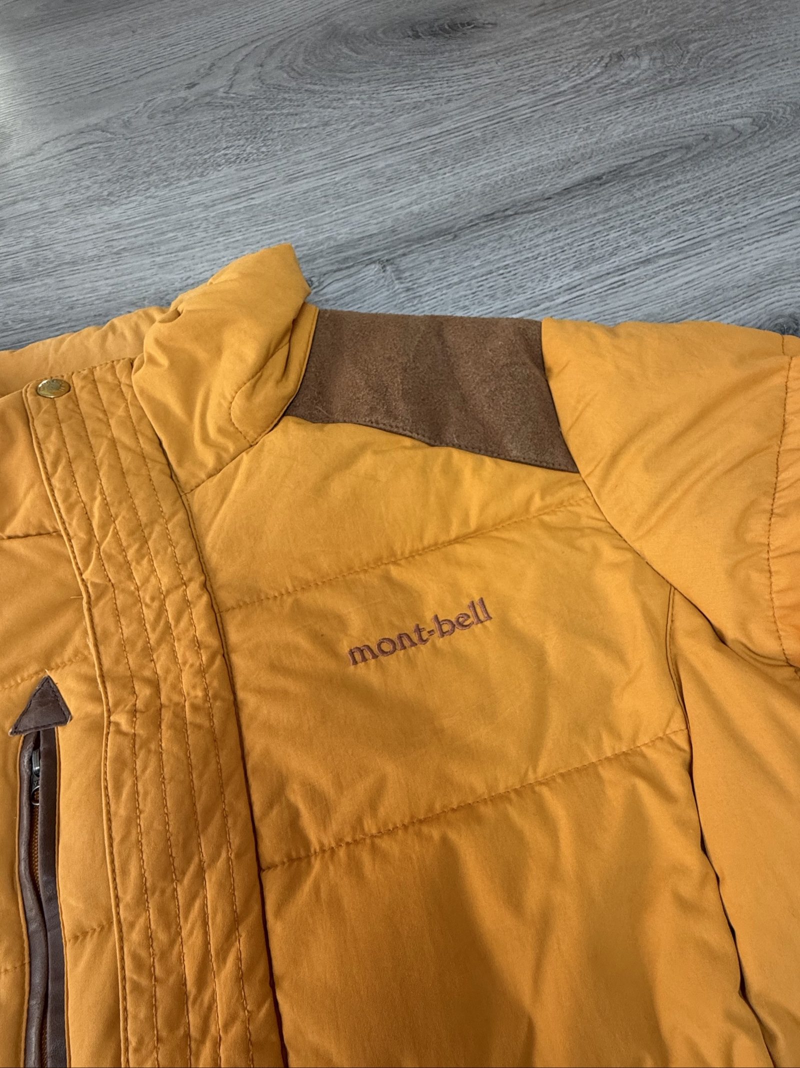 MontBell Women Yellow Puffer Coat Medium/large (1328) image 4
