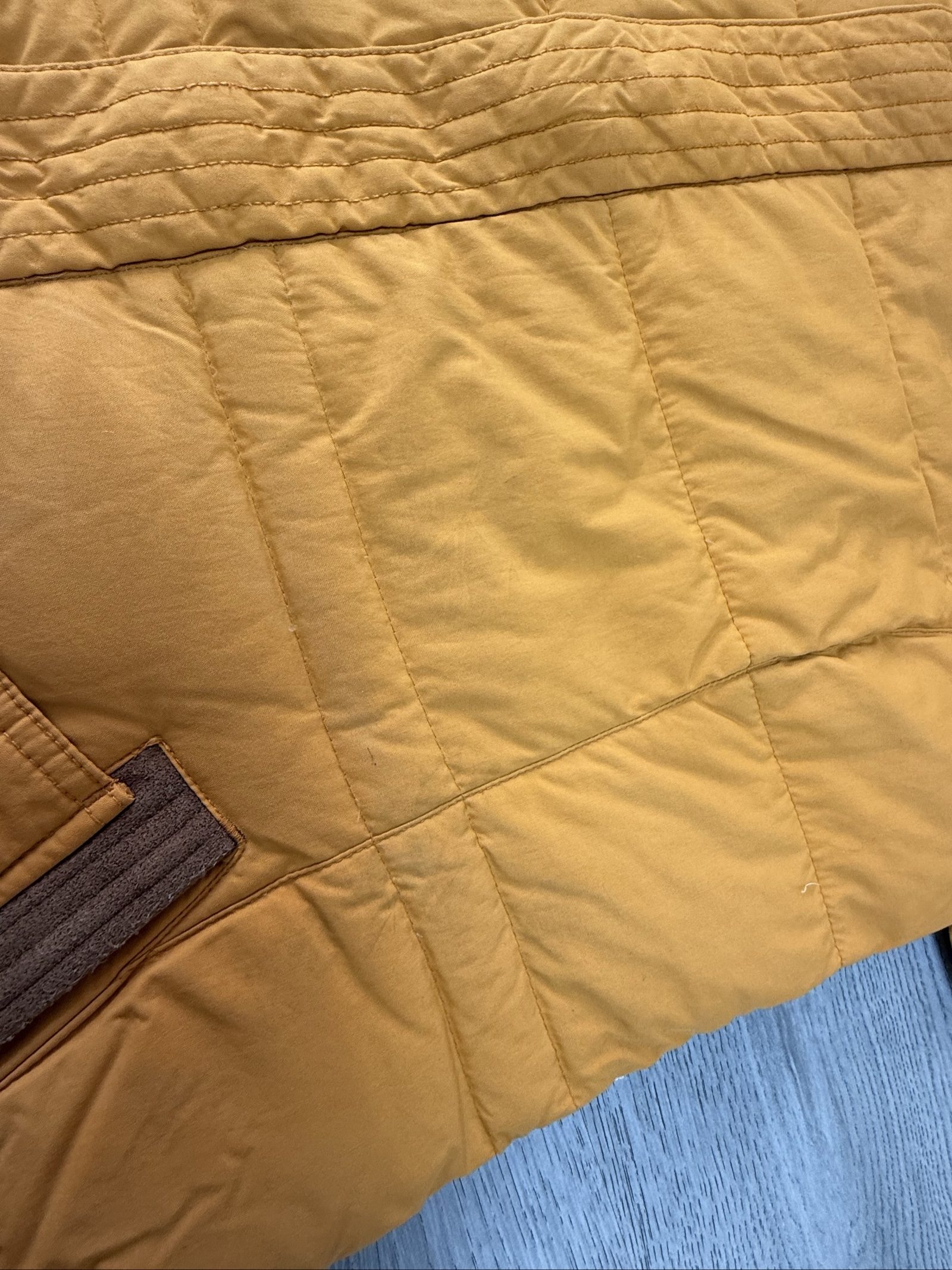 MontBell Women Yellow Puffer Coat Medium/large (1328) image 5