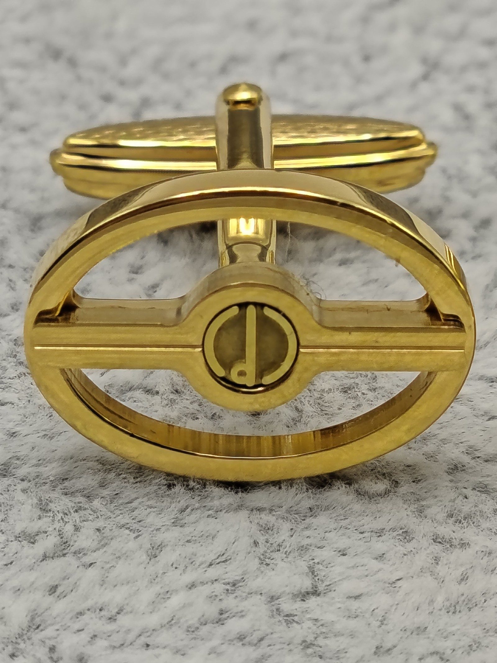 Dunhill Gold Plated Tie Clip & Oval Cufflinks Set image 8