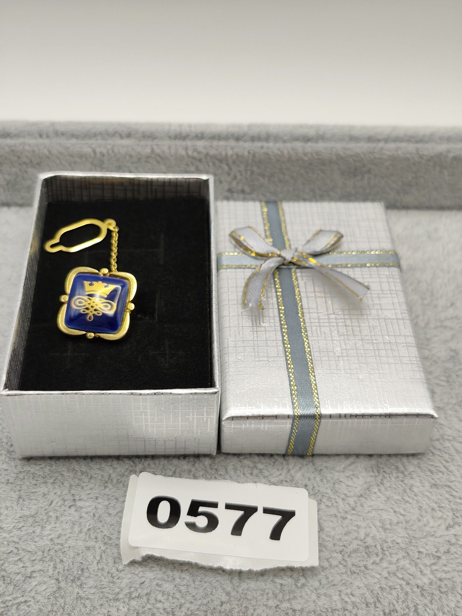 LQ Paris Blue & Gold tie pin