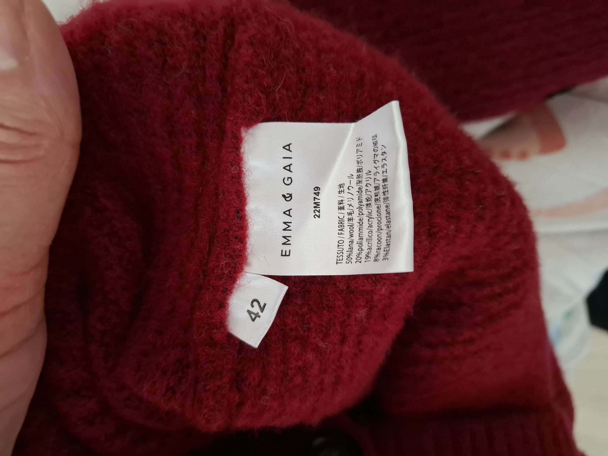 Unbranded Red Buttoned V-Neck Cardigan Medium image 6