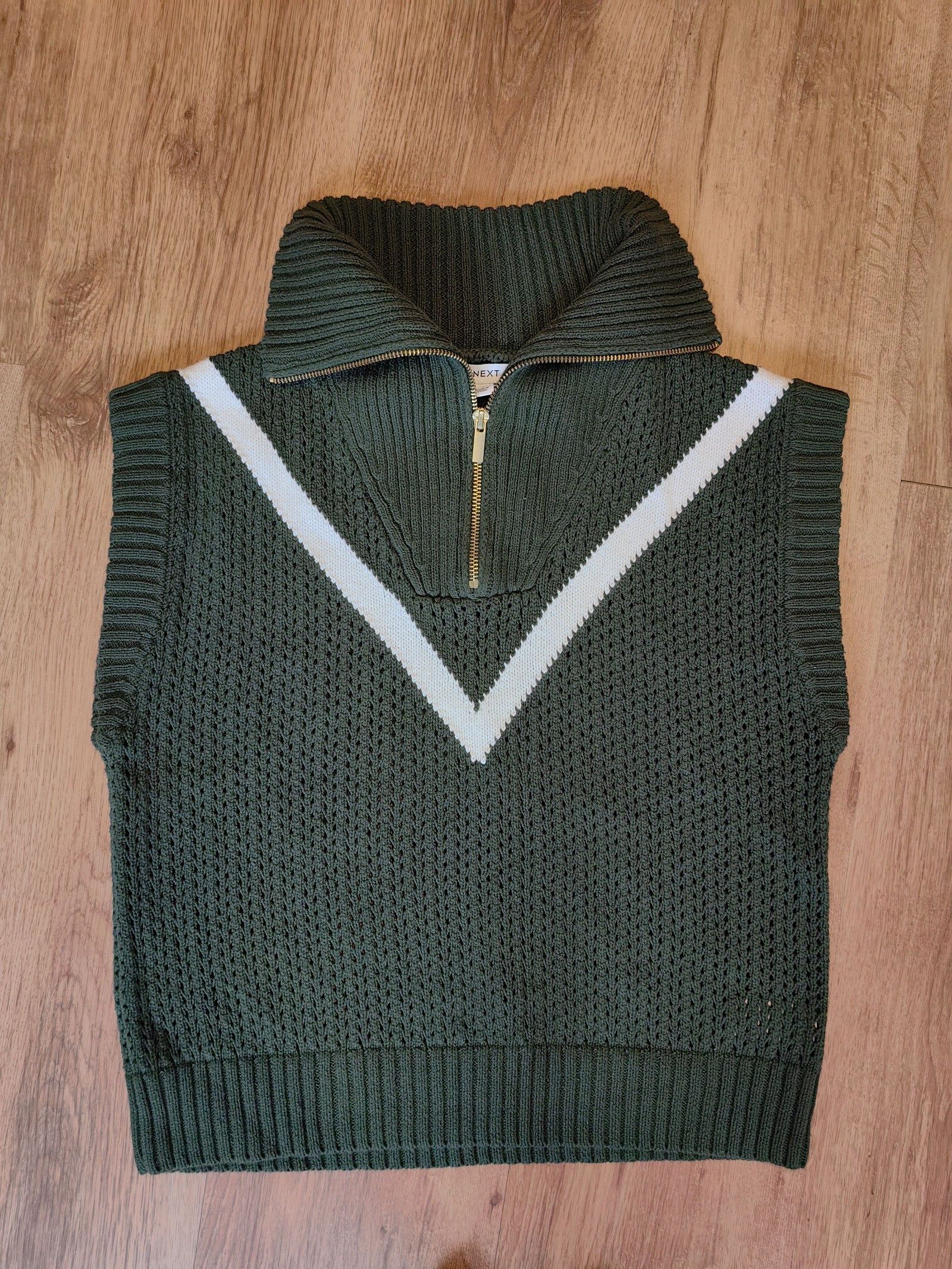Next Women's Green & White Knitted Sleeveless Pullover Small Zip Neck