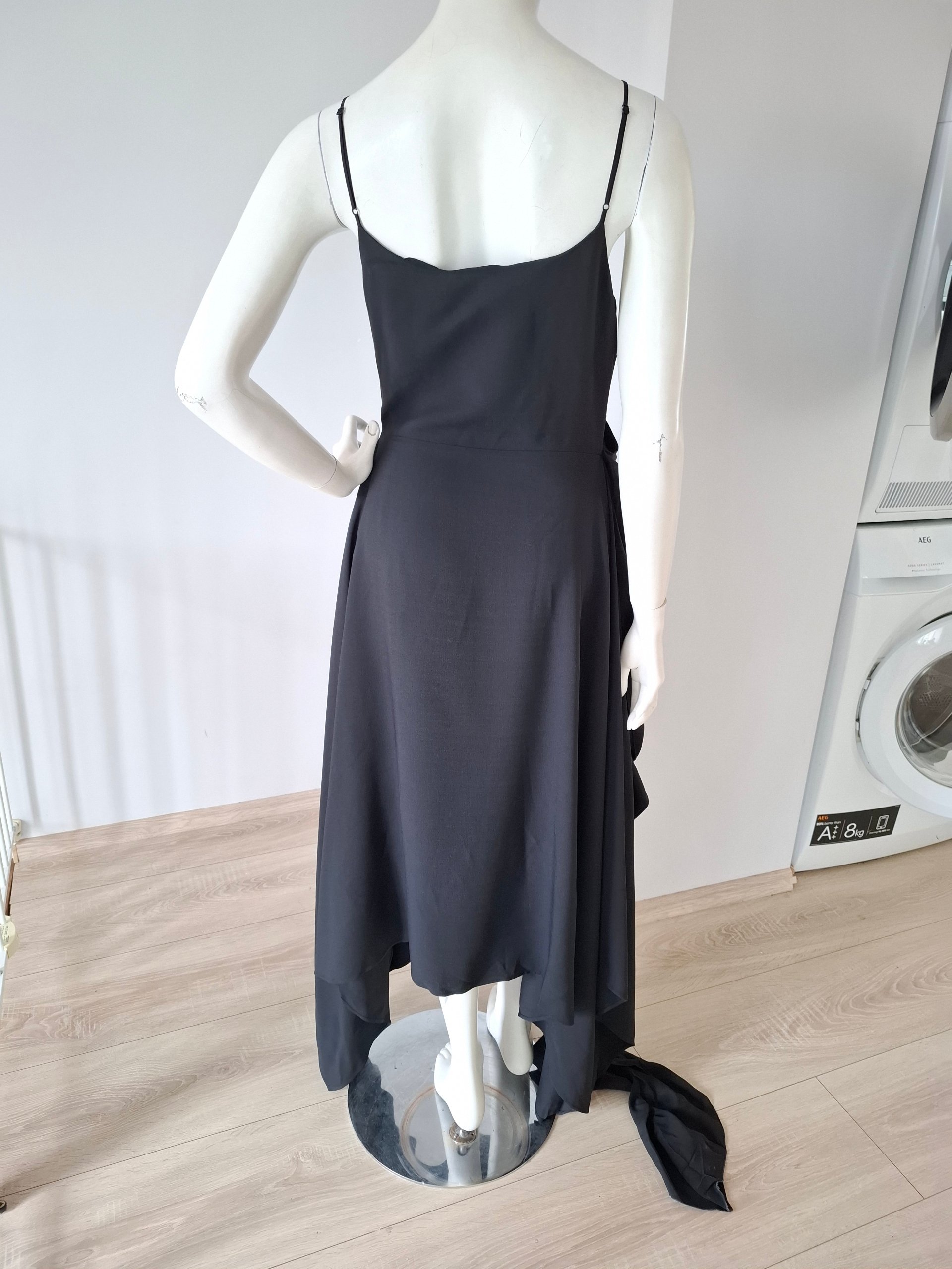New Christopher Kane Black Ruffled Midi Dress Size M image 4