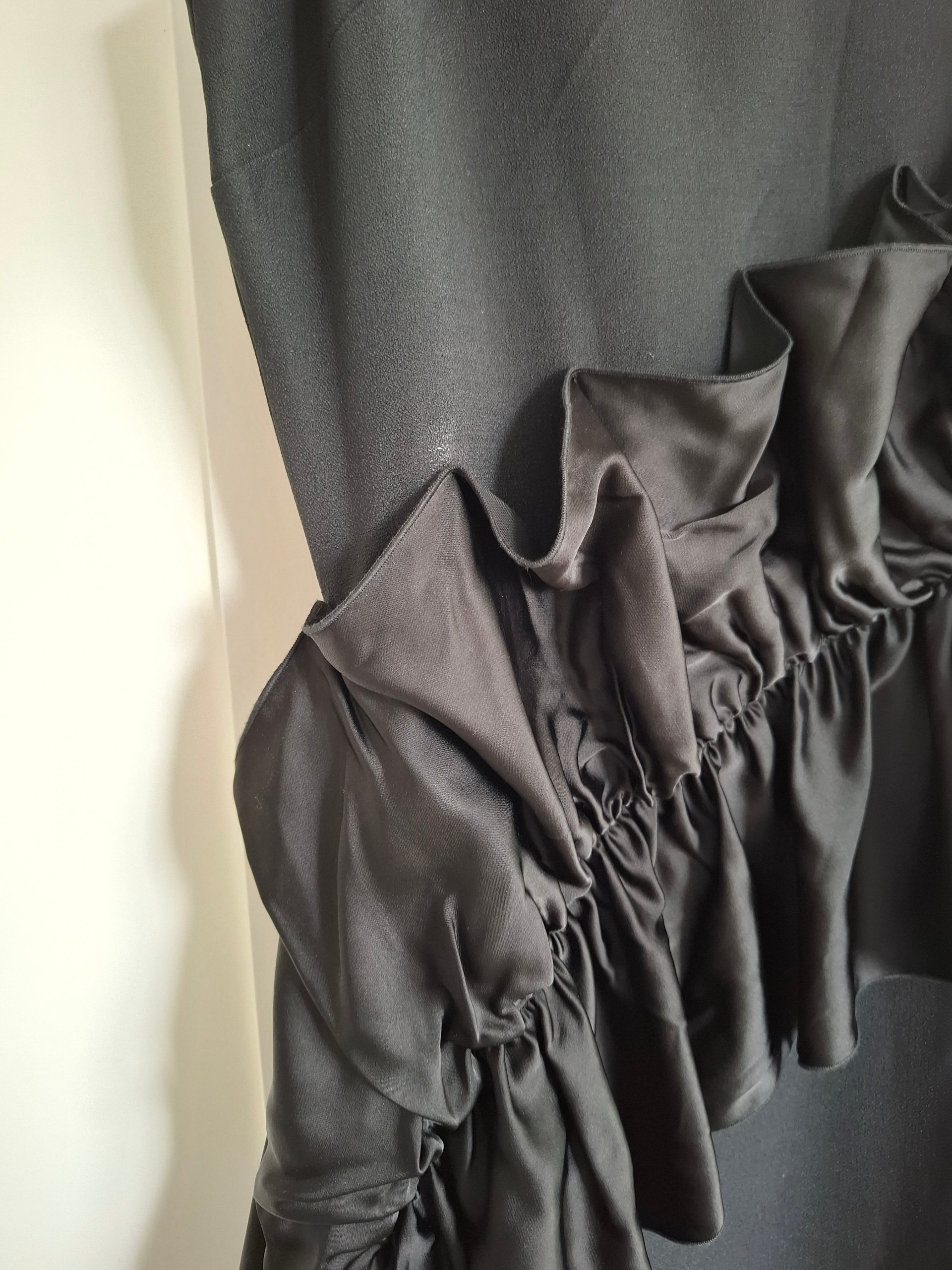 New Christopher Kane Black Ruffled Midi Dress Size M image 7