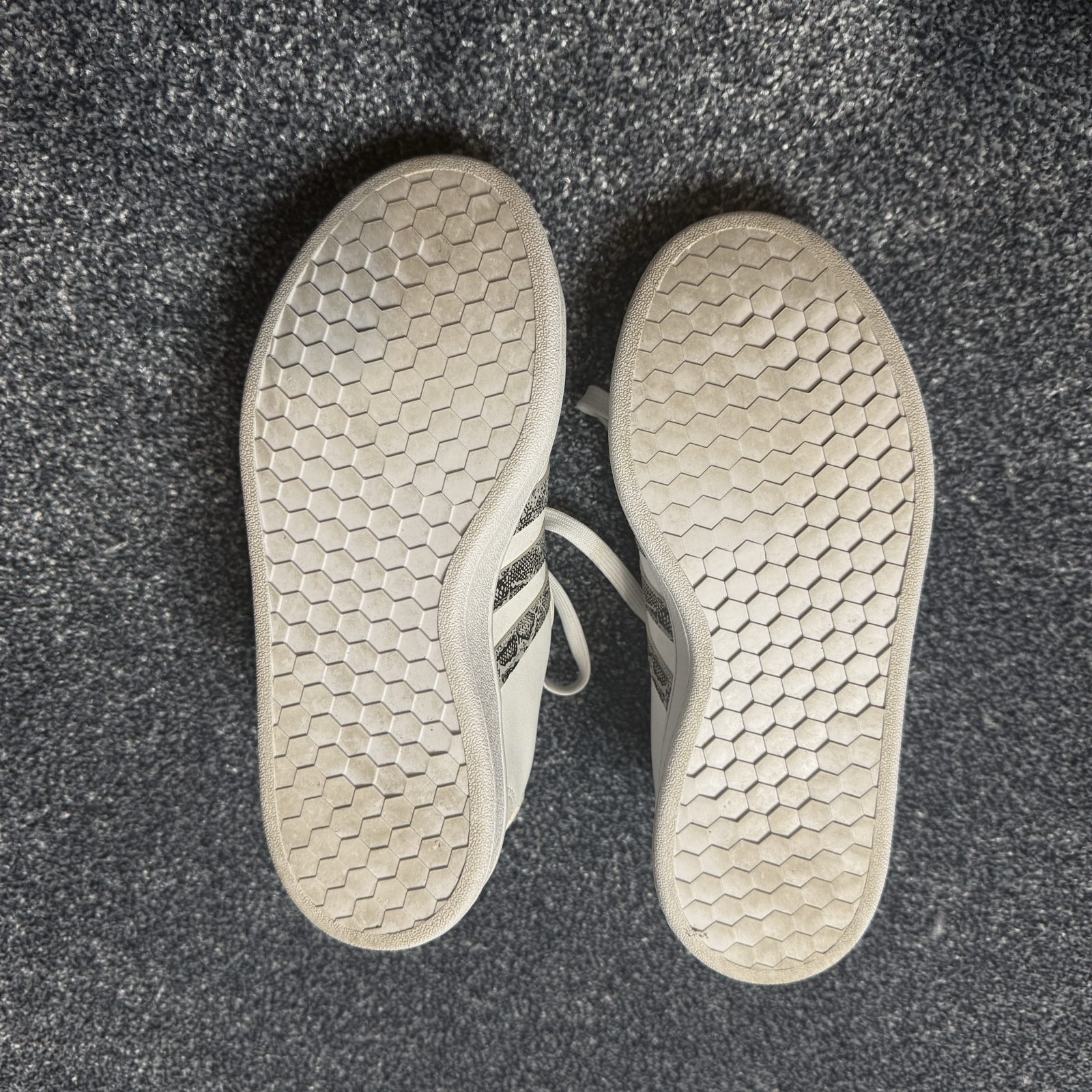 adidas Womens Grand Court Trainers UK 4 White Snake Print Cloudfoam FY2711 image 10