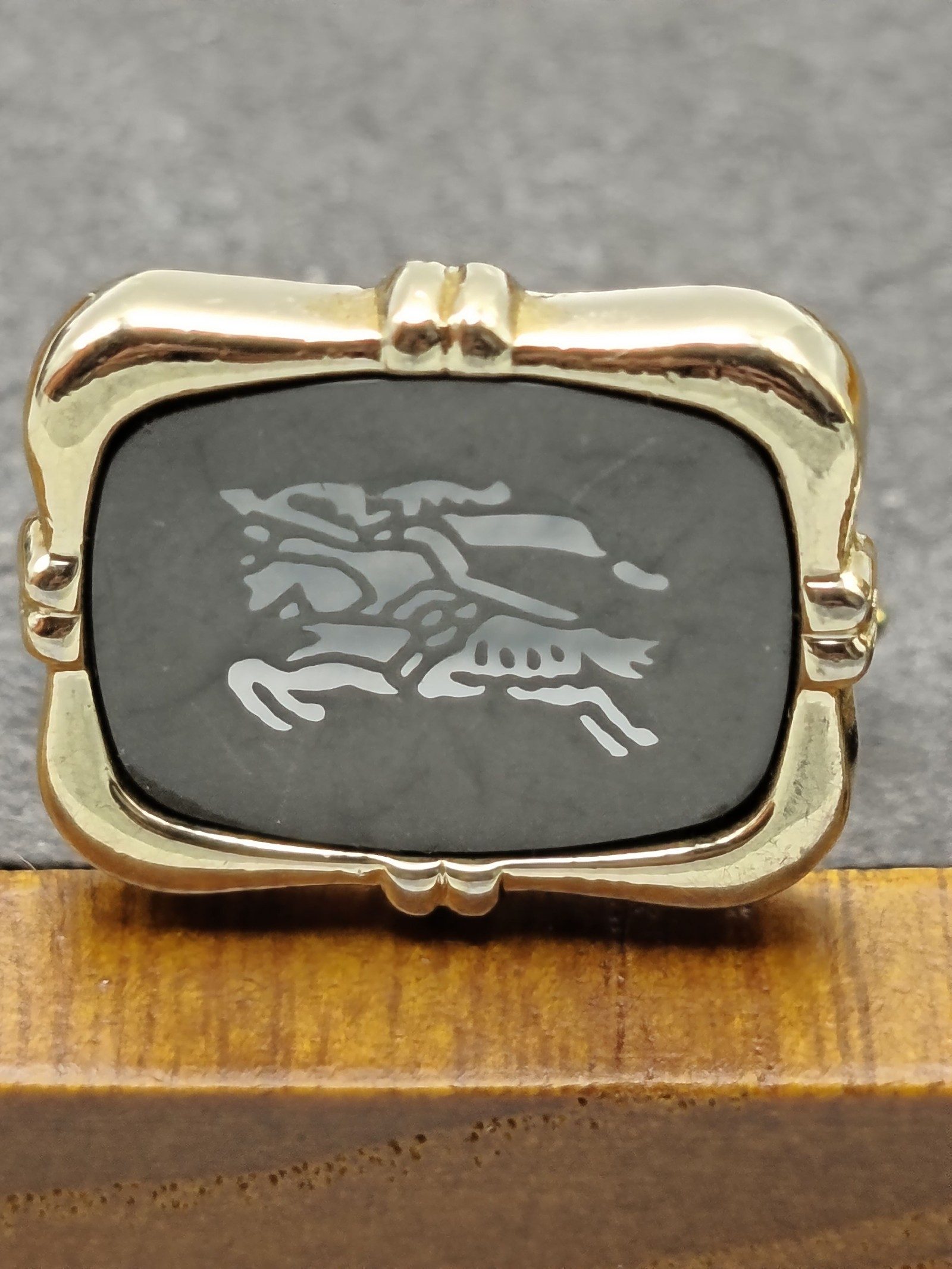 Burberry Vintage Engraved Equestrian Gold Tone Cufflinks image 5