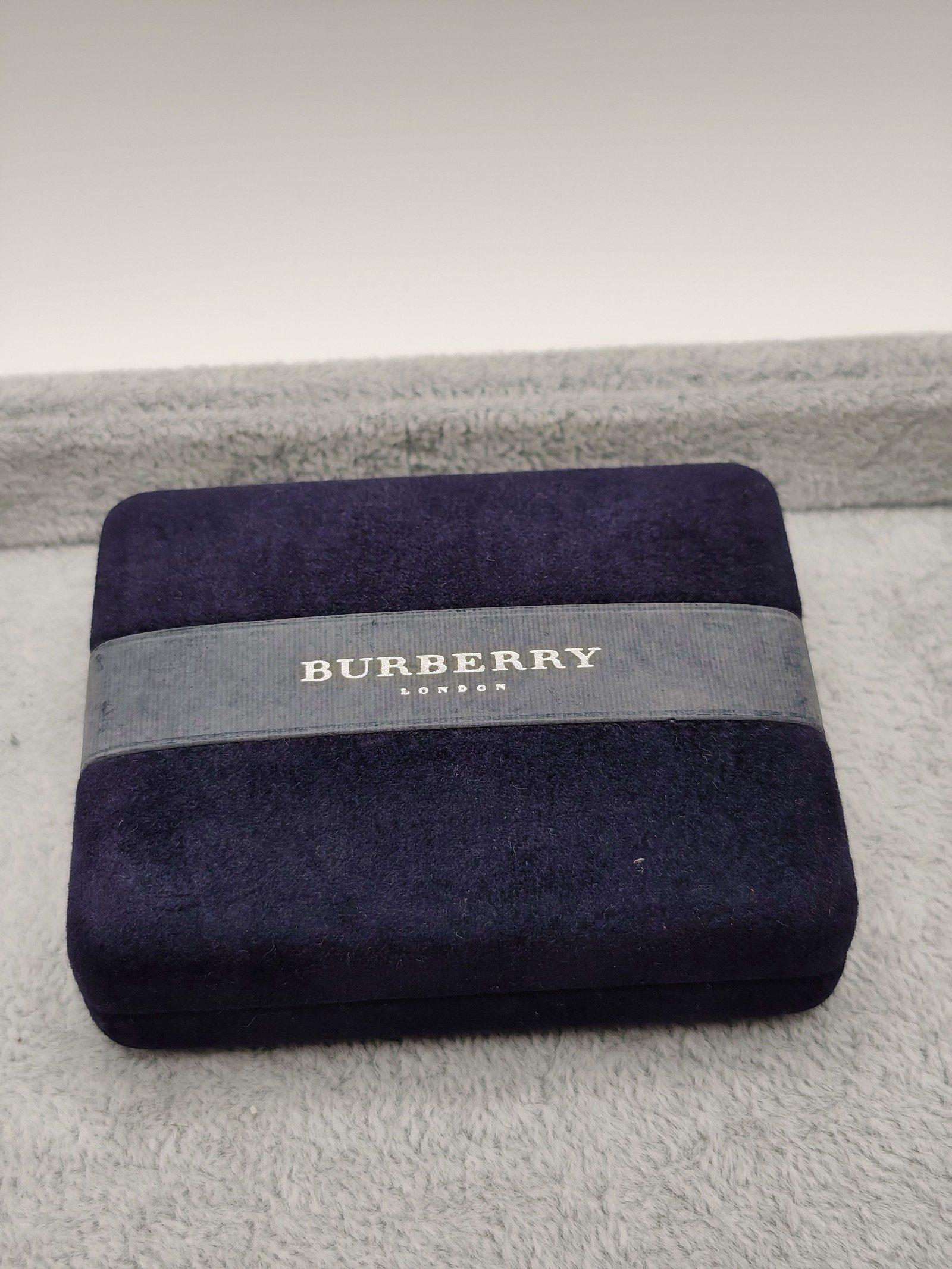 Burberry Gold & Black Tie Clip with Box image 3