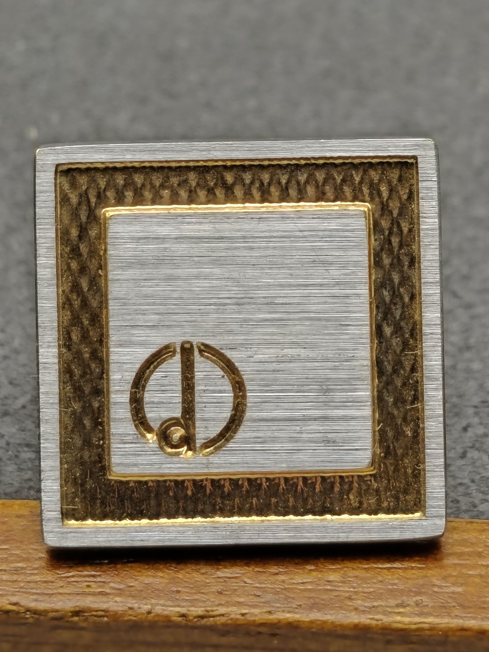 Dunhill Gold & Silver Cufflinks & Tie Clip Set image 6