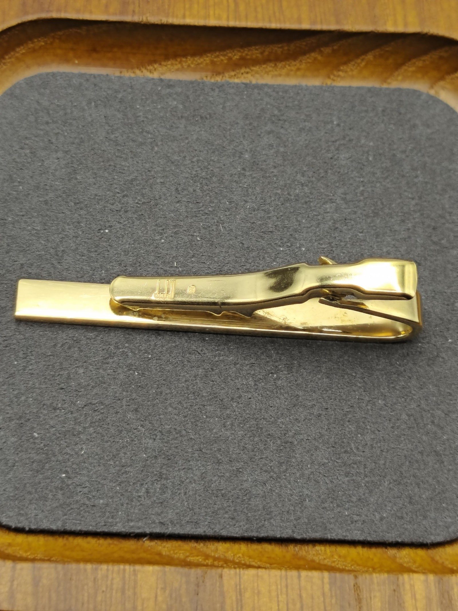 Dunhill Gold & Black Enamel Tie Clip image 8
