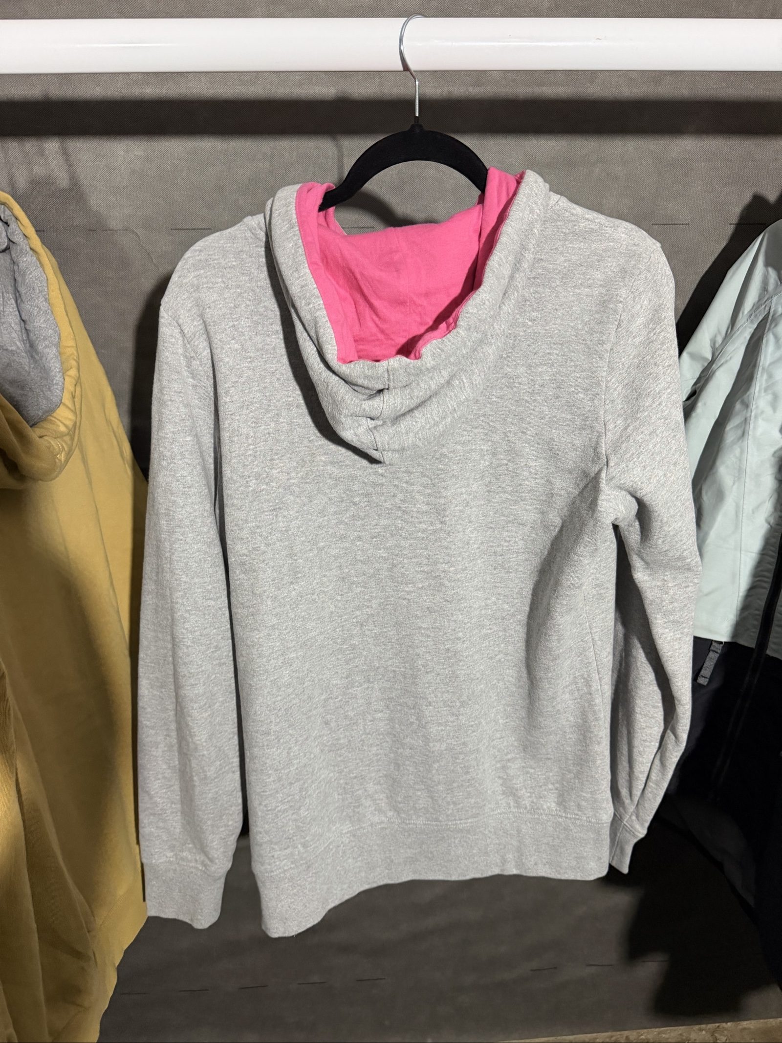 The North Face Women's Grey & Pink Hoodie Large image 3