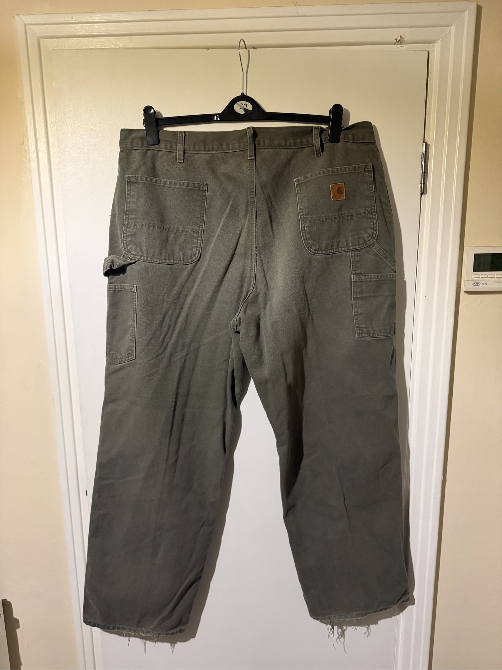 Carhartt Green Carpenter Trousers Large Distressed Hem size 42w image 9