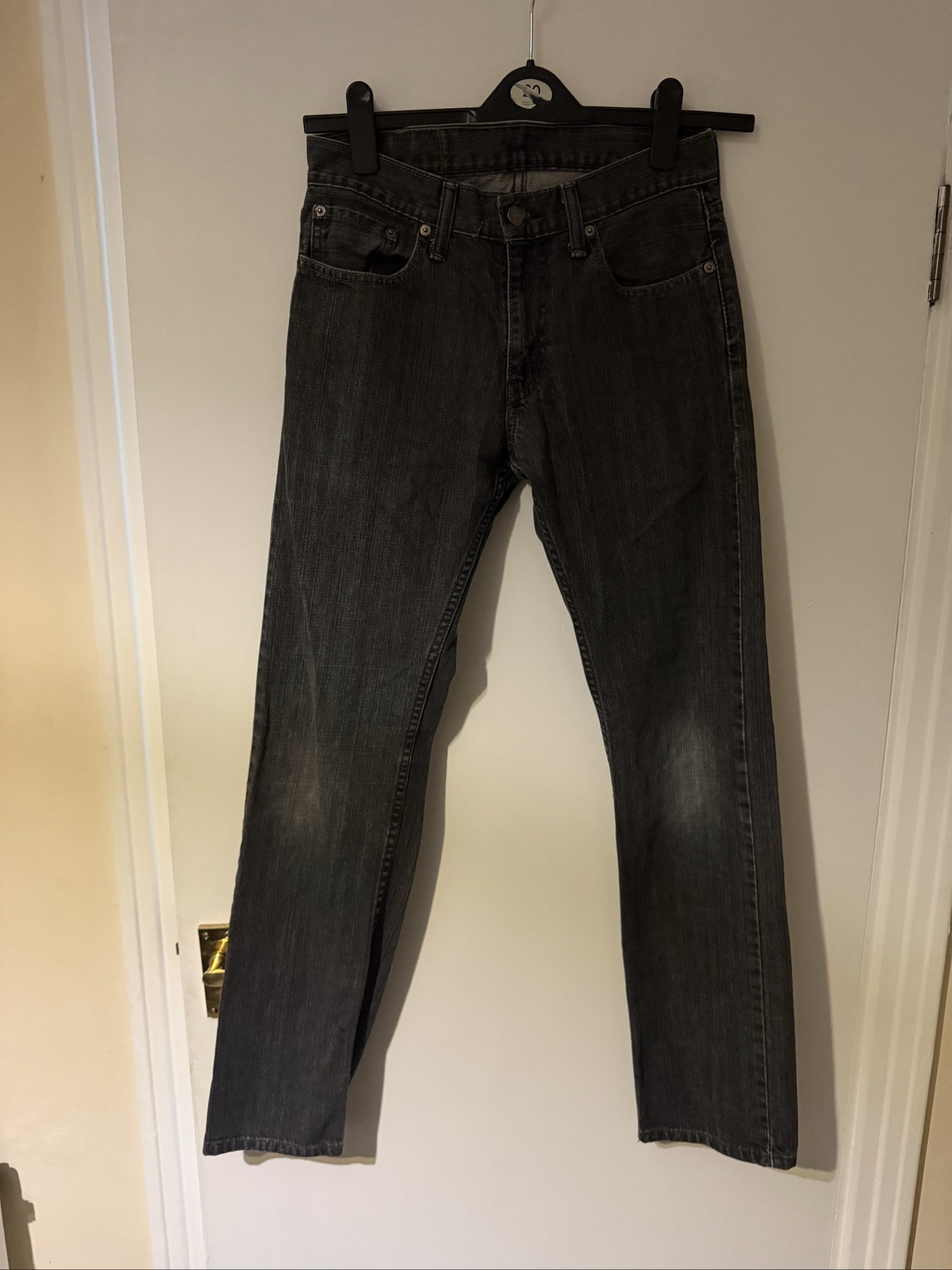 Levi's Men's Black 514 Straight Leg Jeans W29 L32 image 5