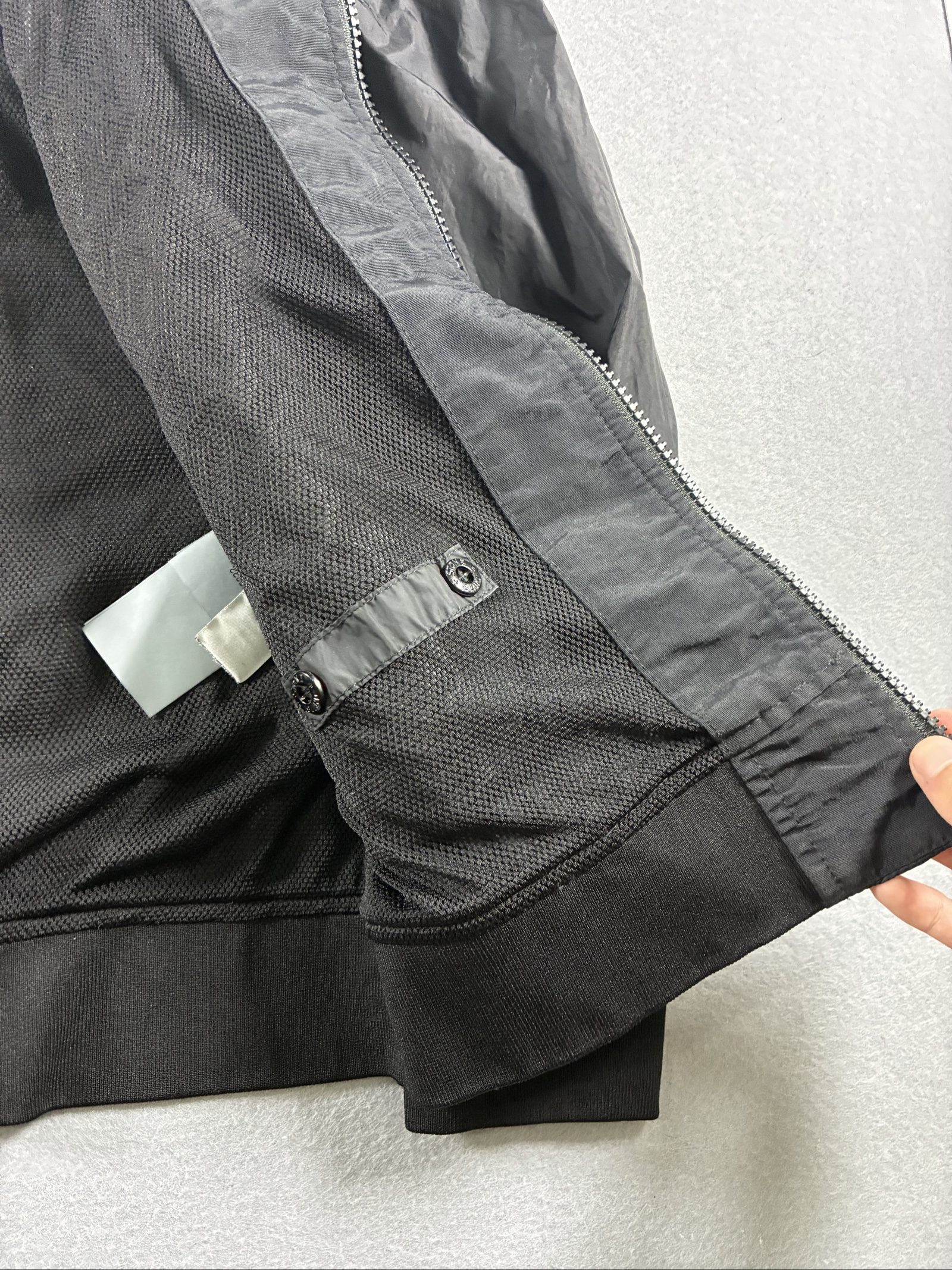 Stone Island Black Crinkle Reps NY Jacket Small Men's image 5