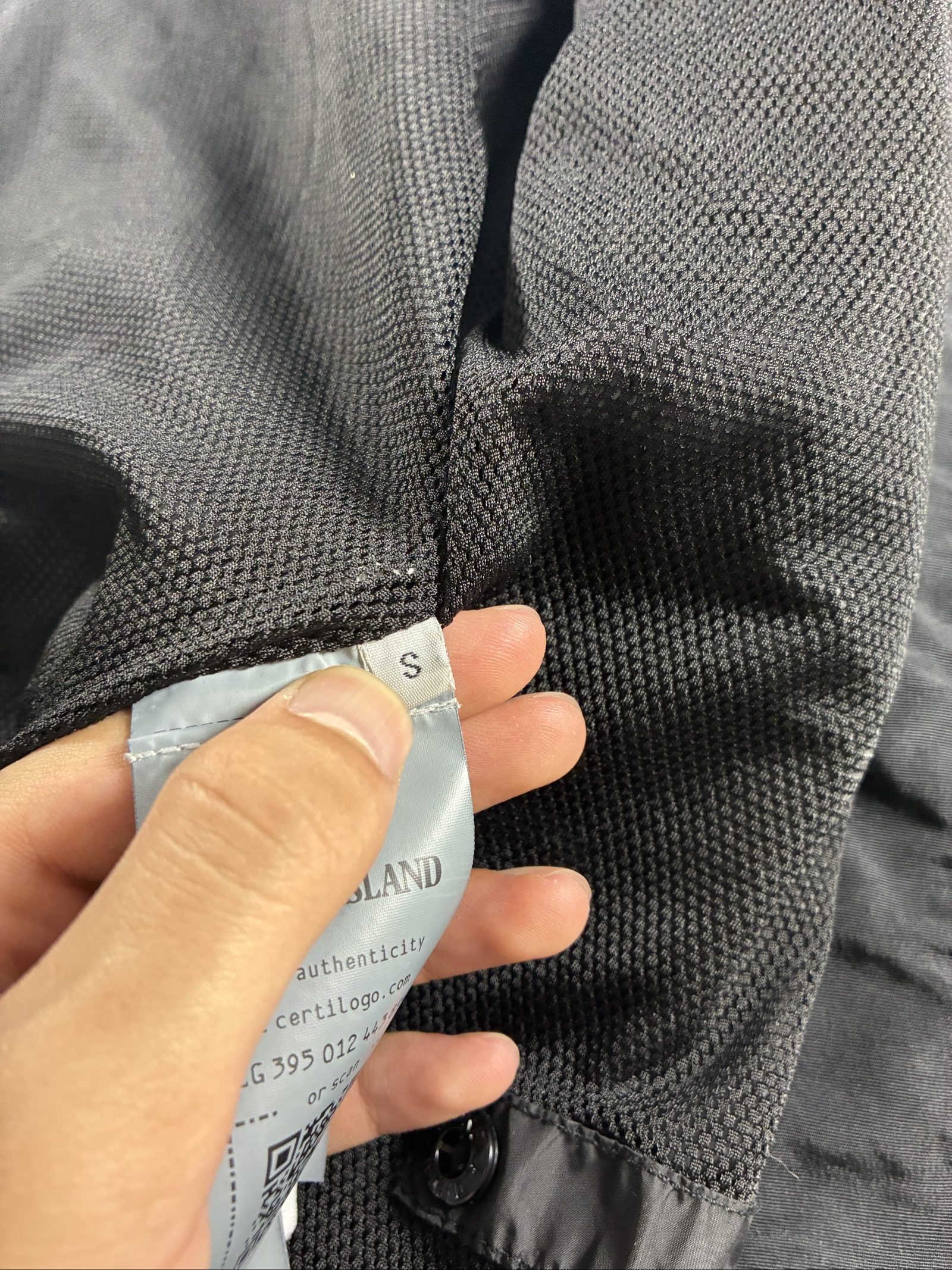 Stone Island Black Crinkle Reps NY Jacket Small Men's image 7