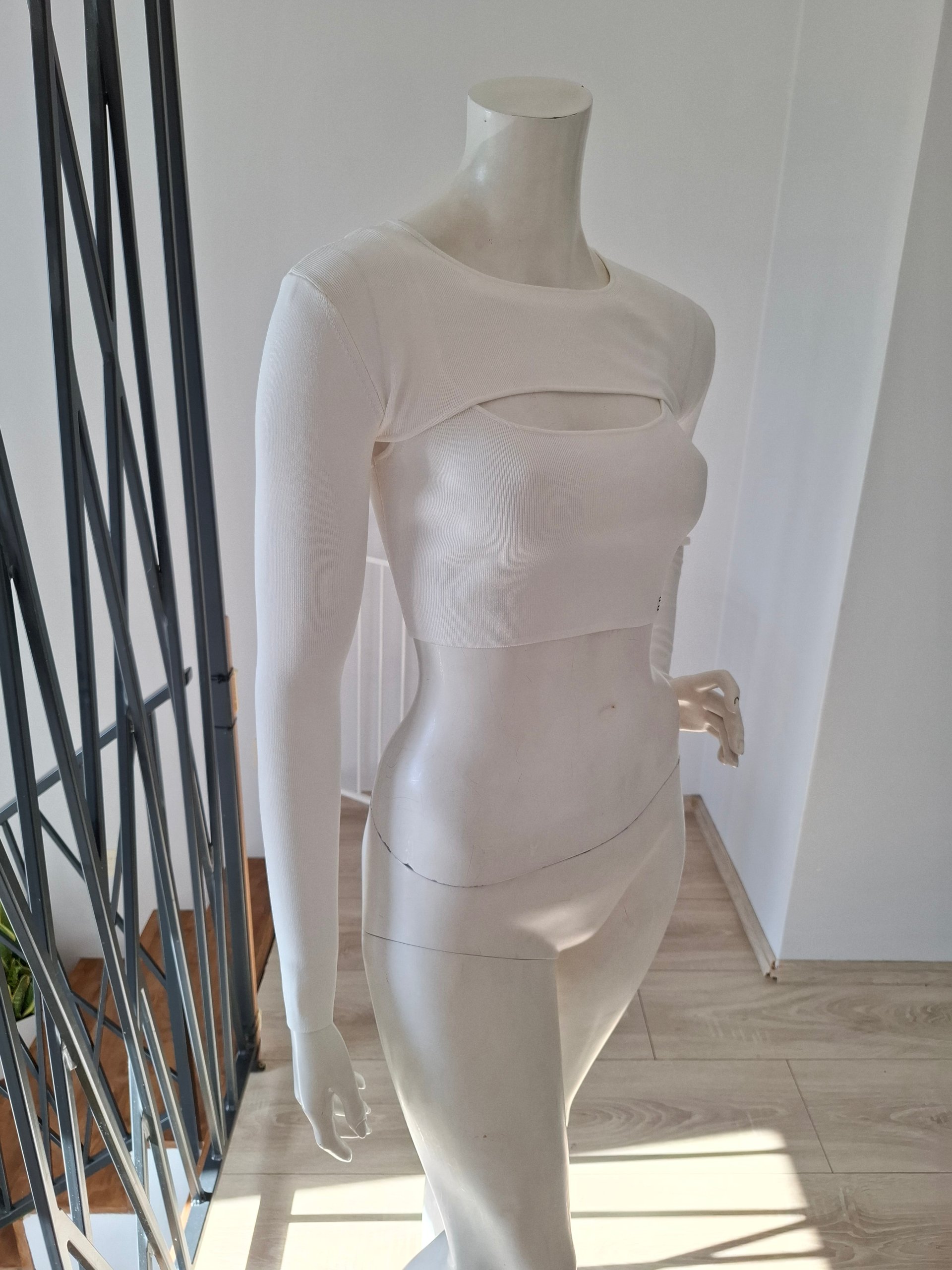 New Elisabetta Franchi White Ribbed Cut-Out Sweater Set / Top Size S image 8