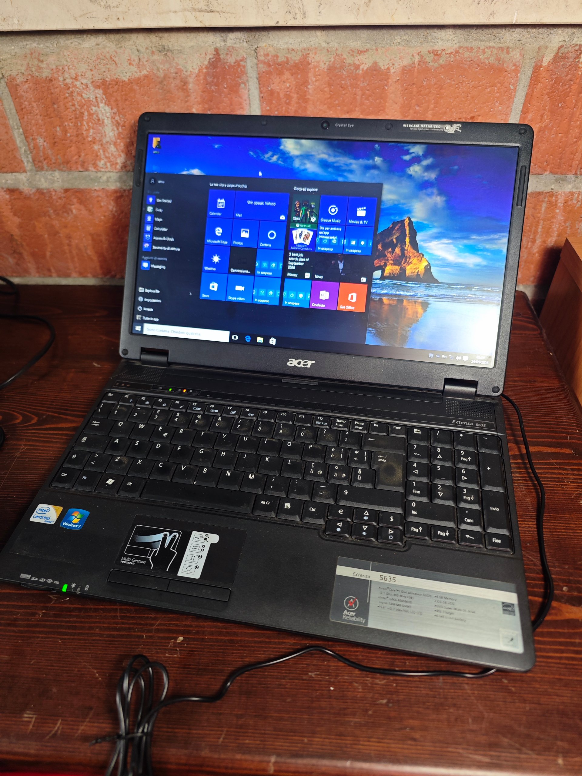 Notebook Acer Extensa 5635 Zr6 Intel 4gb Ram 500gb Hdd Dvd Senza Batteria con Alimentatore
