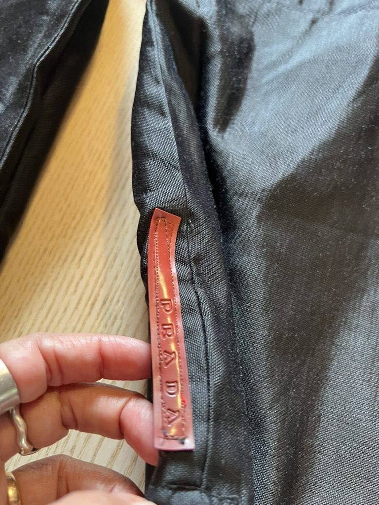 Prada Milano – Reversible technical cotton jacket – Black – Hooded – Very good condition – Original price €1,200 image 7