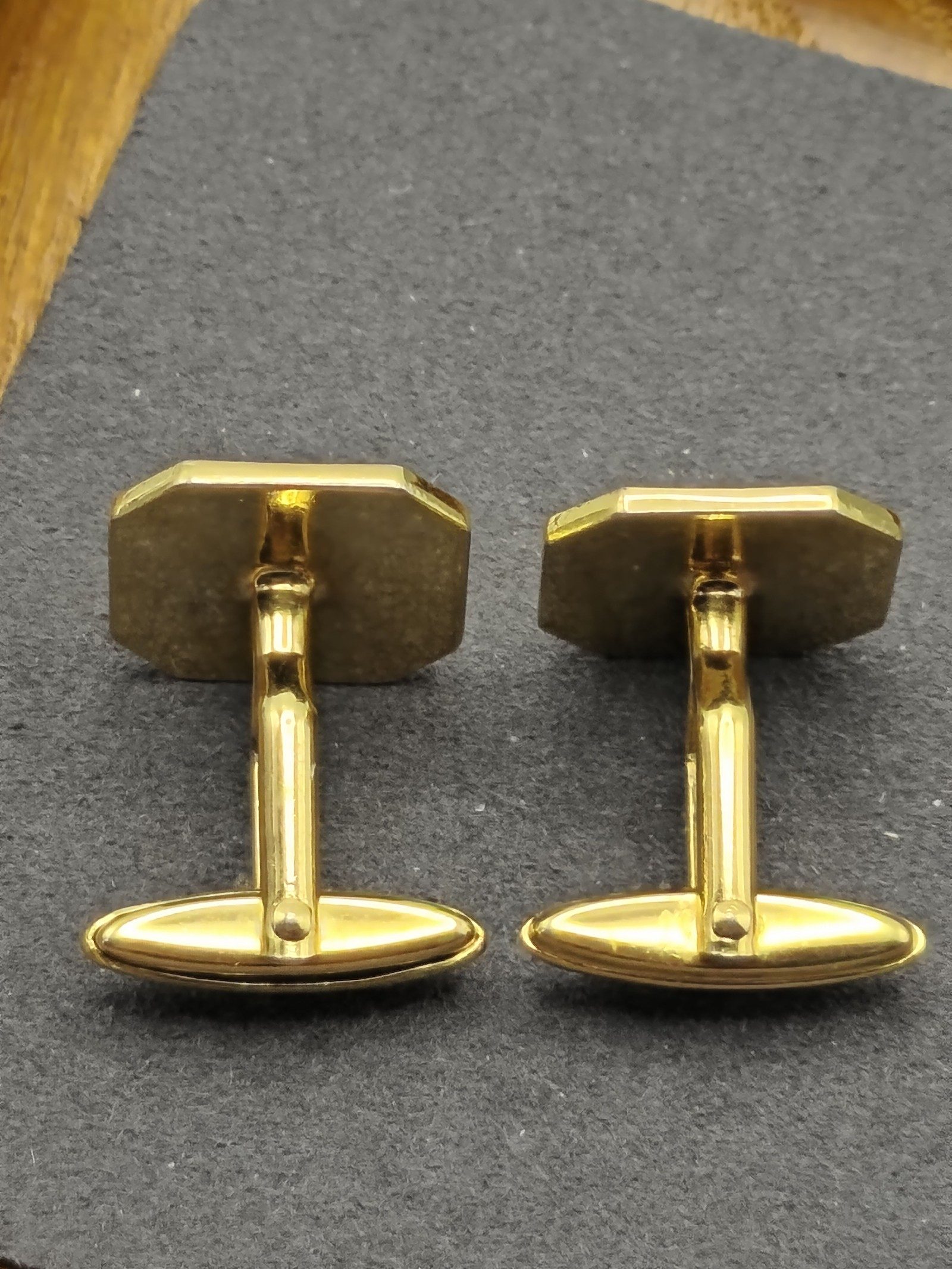 Bally Vintage Gold-tone B Logo Octagonal Cufflinks image 7