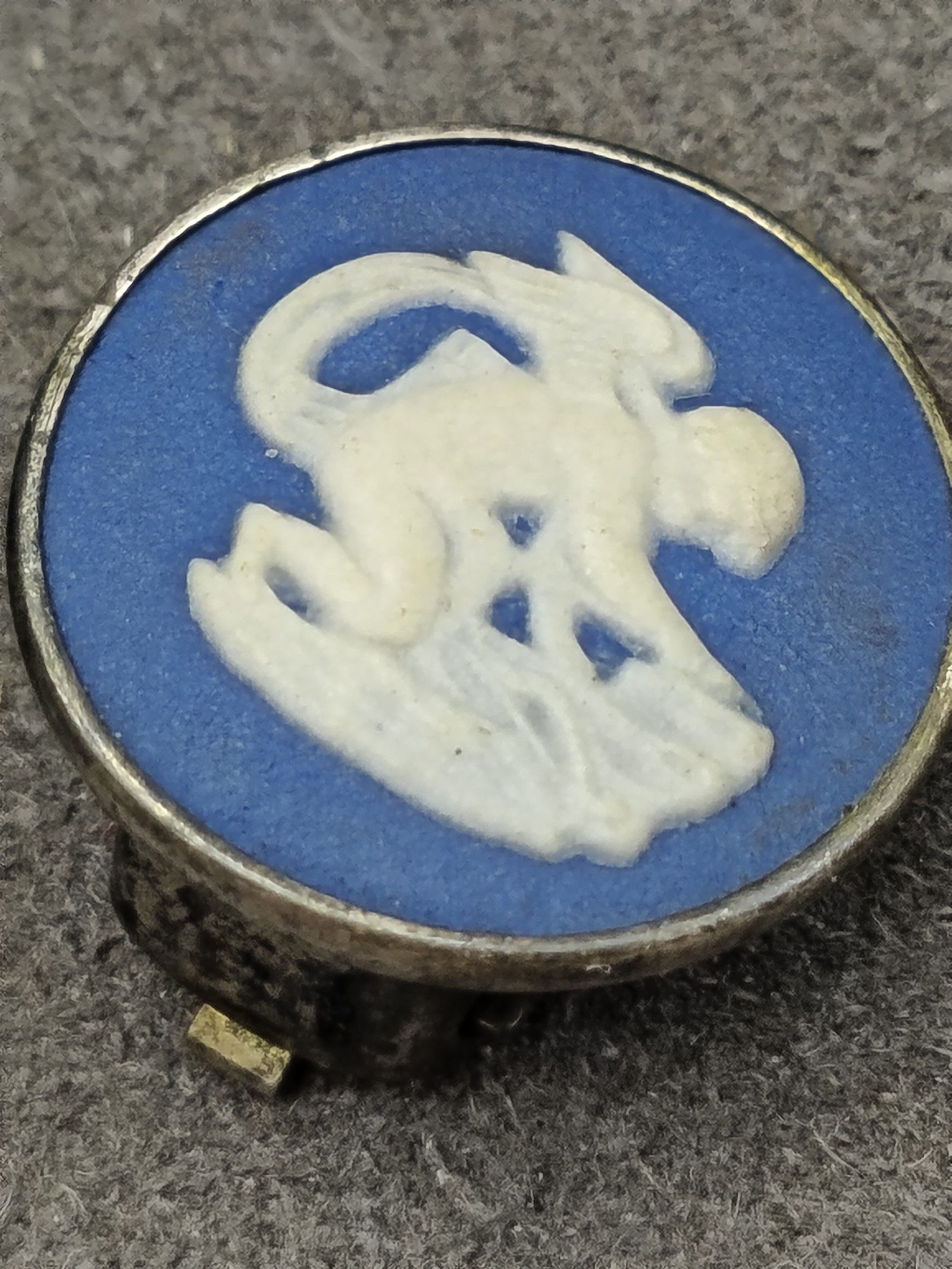 Wedgwood Blue & White and silver Jasperware Earrings and Pendant Set image 8