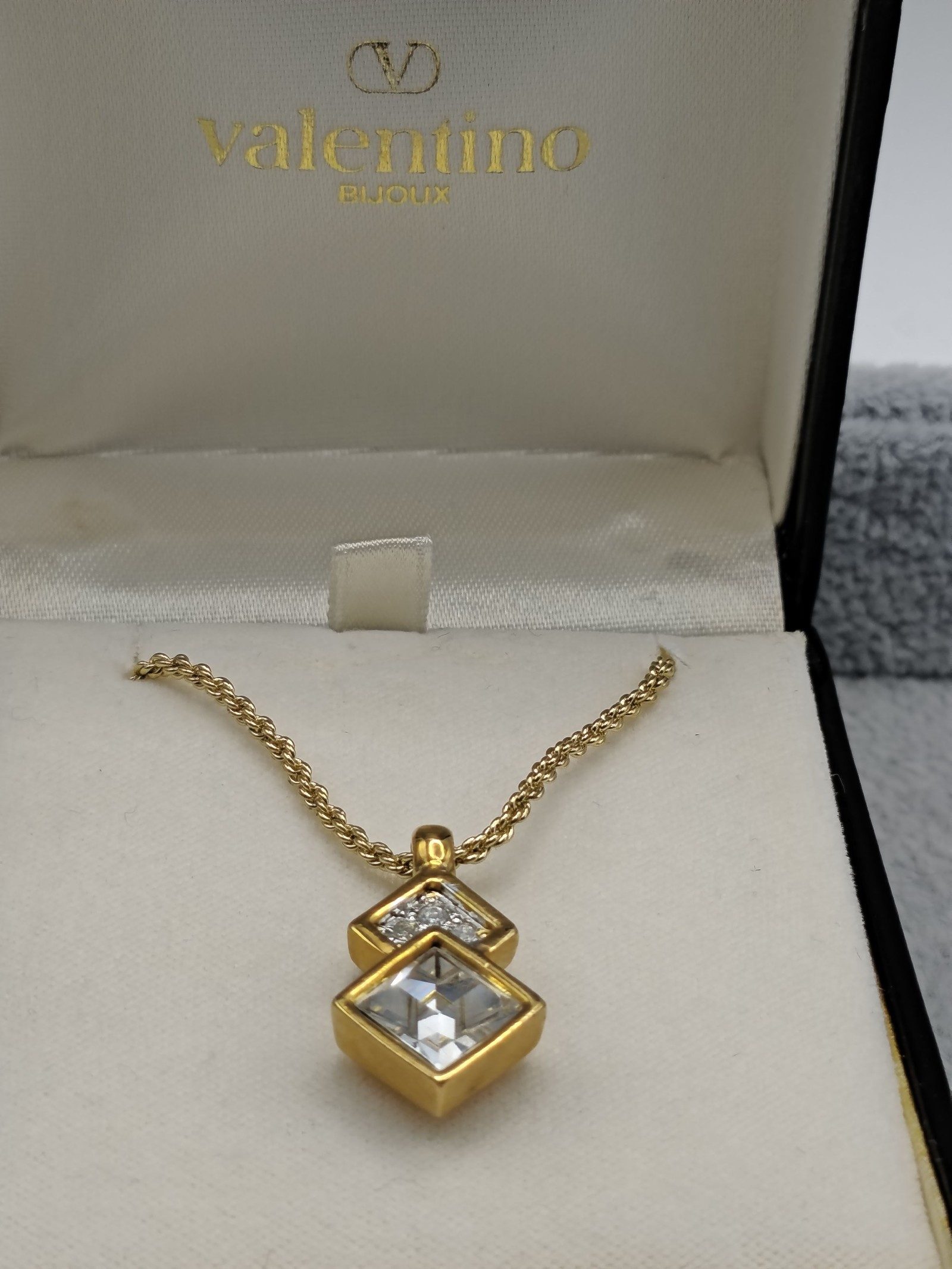 Valentino Gold & Clear Crystal Pendant Necklace Unisex image 2