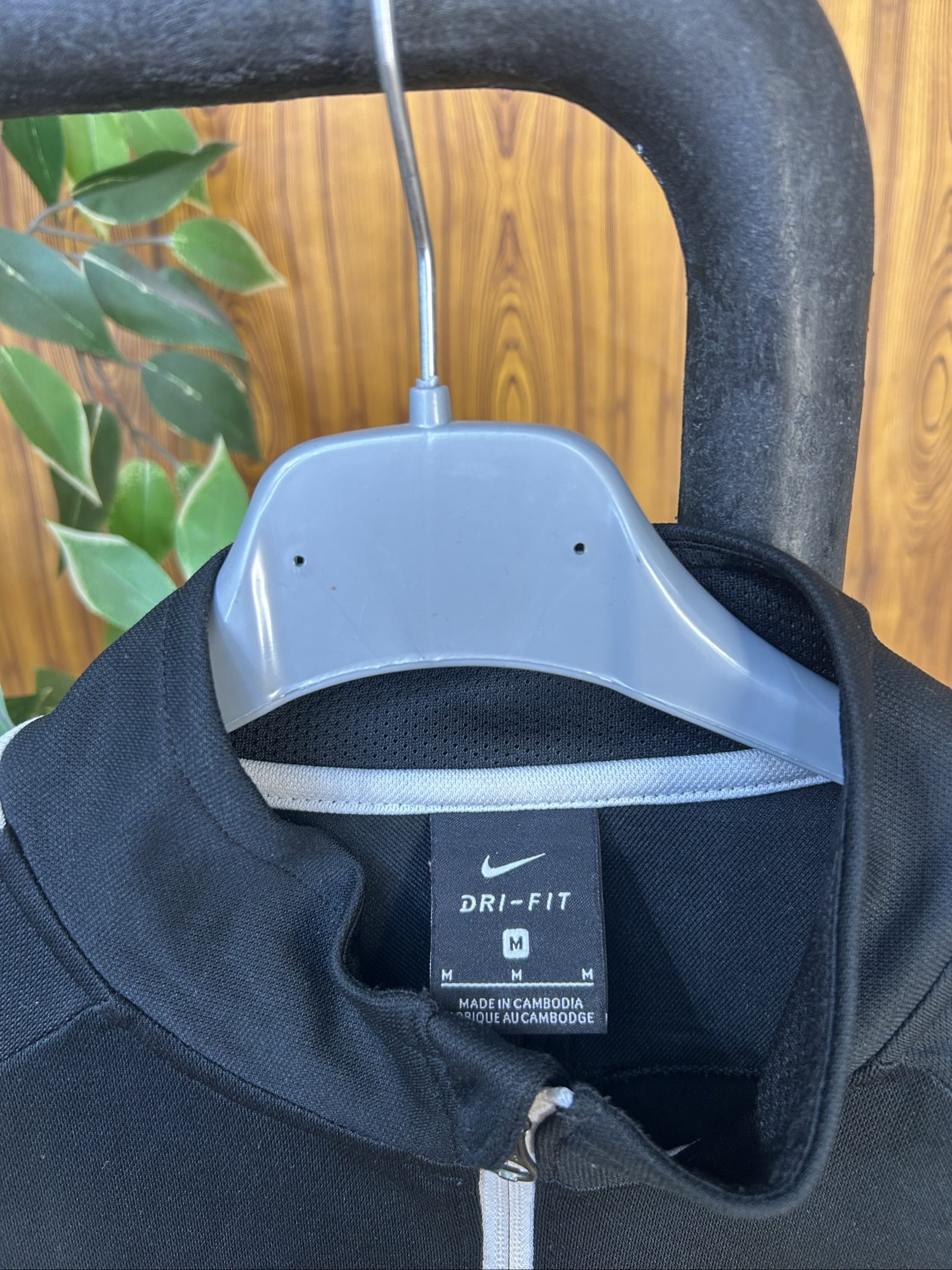 Nike Men's Black & Grey Dri-FIT Polyester Track Jacket Medium image 3