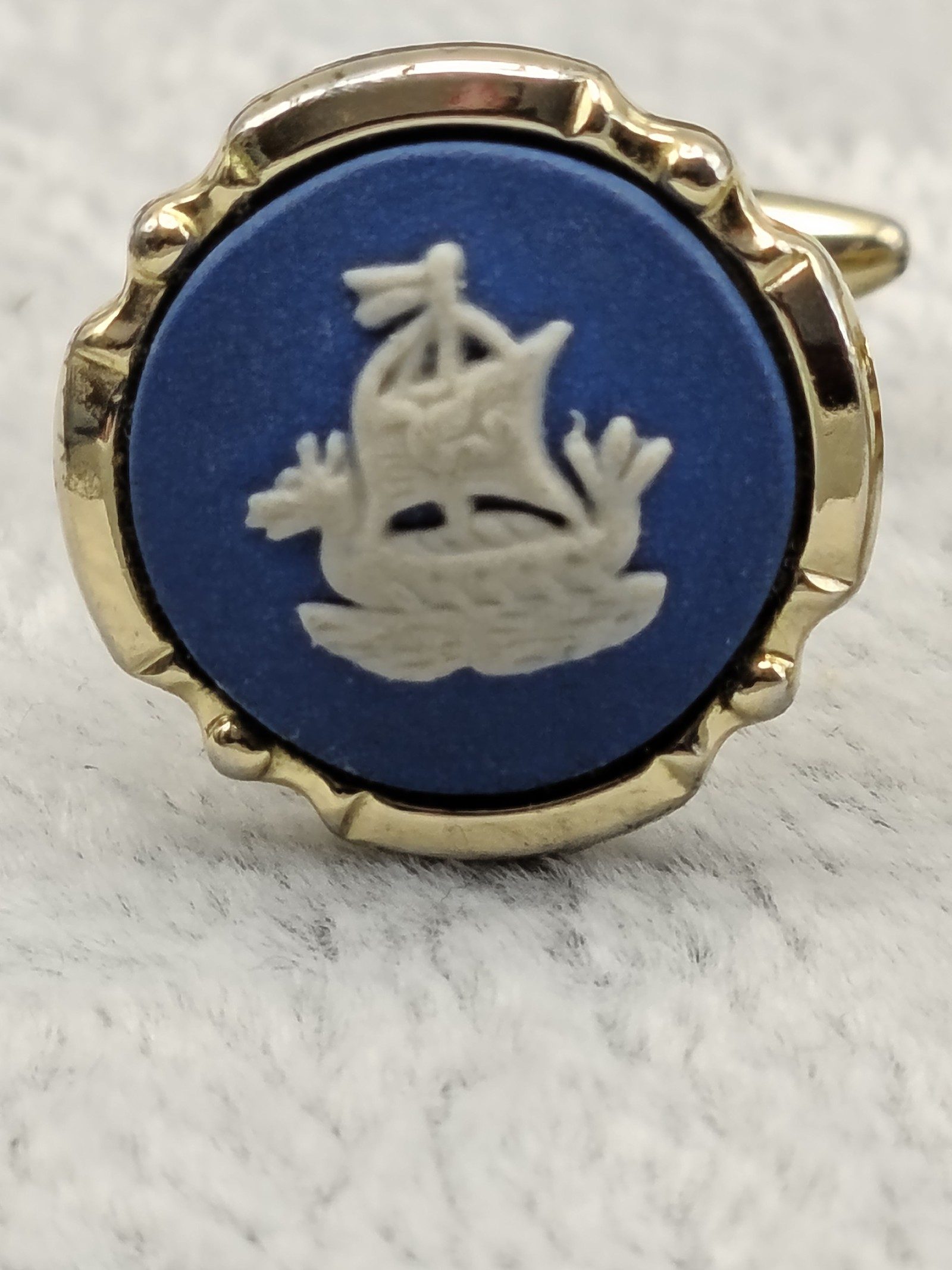 Wedgwood Blue & White Viking Ship Cufflinks & Tie Clip Set image 6