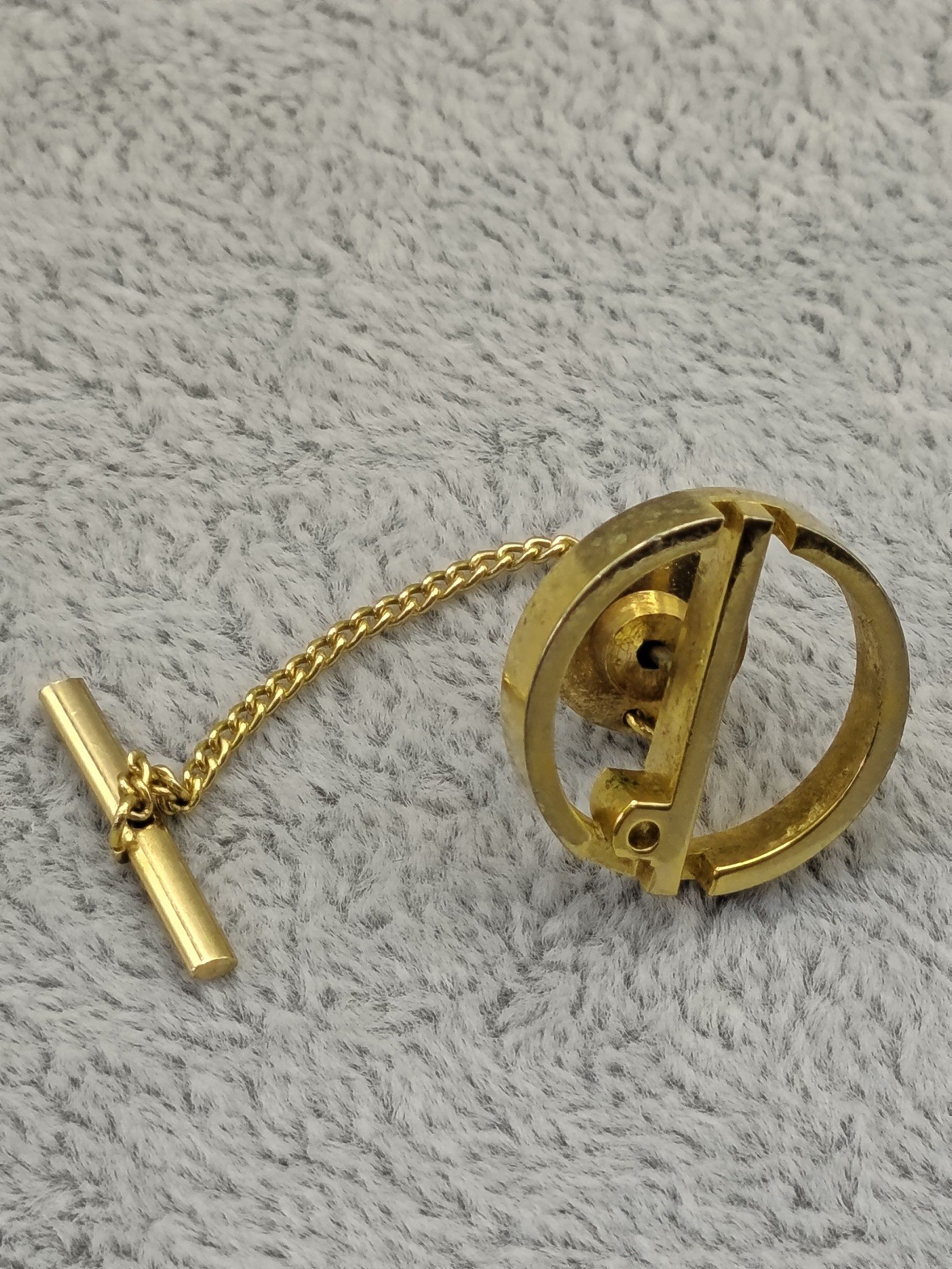 Dunhill d logo Gold Tone Circle Cufflinks and tie pin with Chain & Gift Box image 6