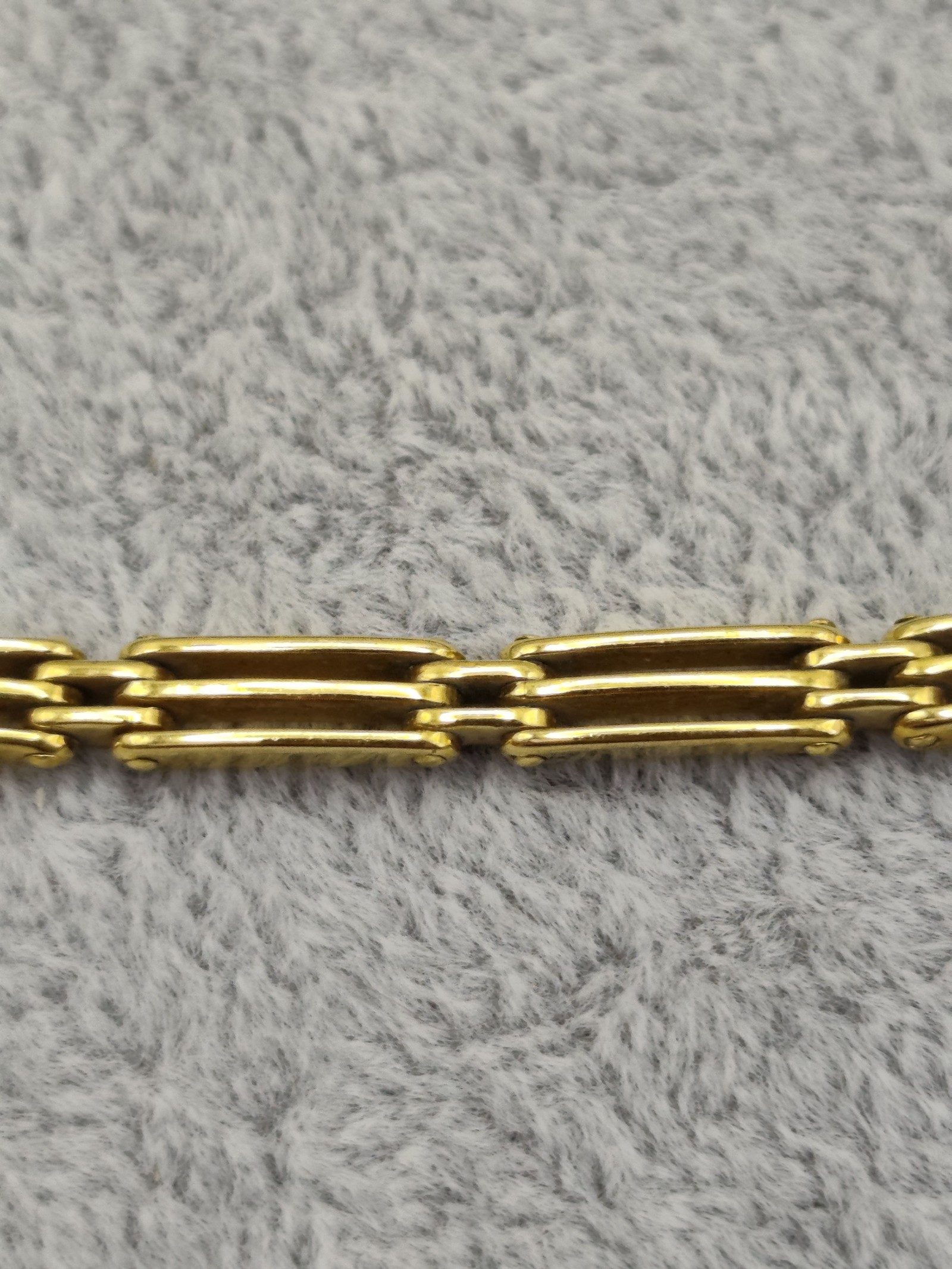 Lanvin Gold Tone Chain Link Bracelet Unisex image 9