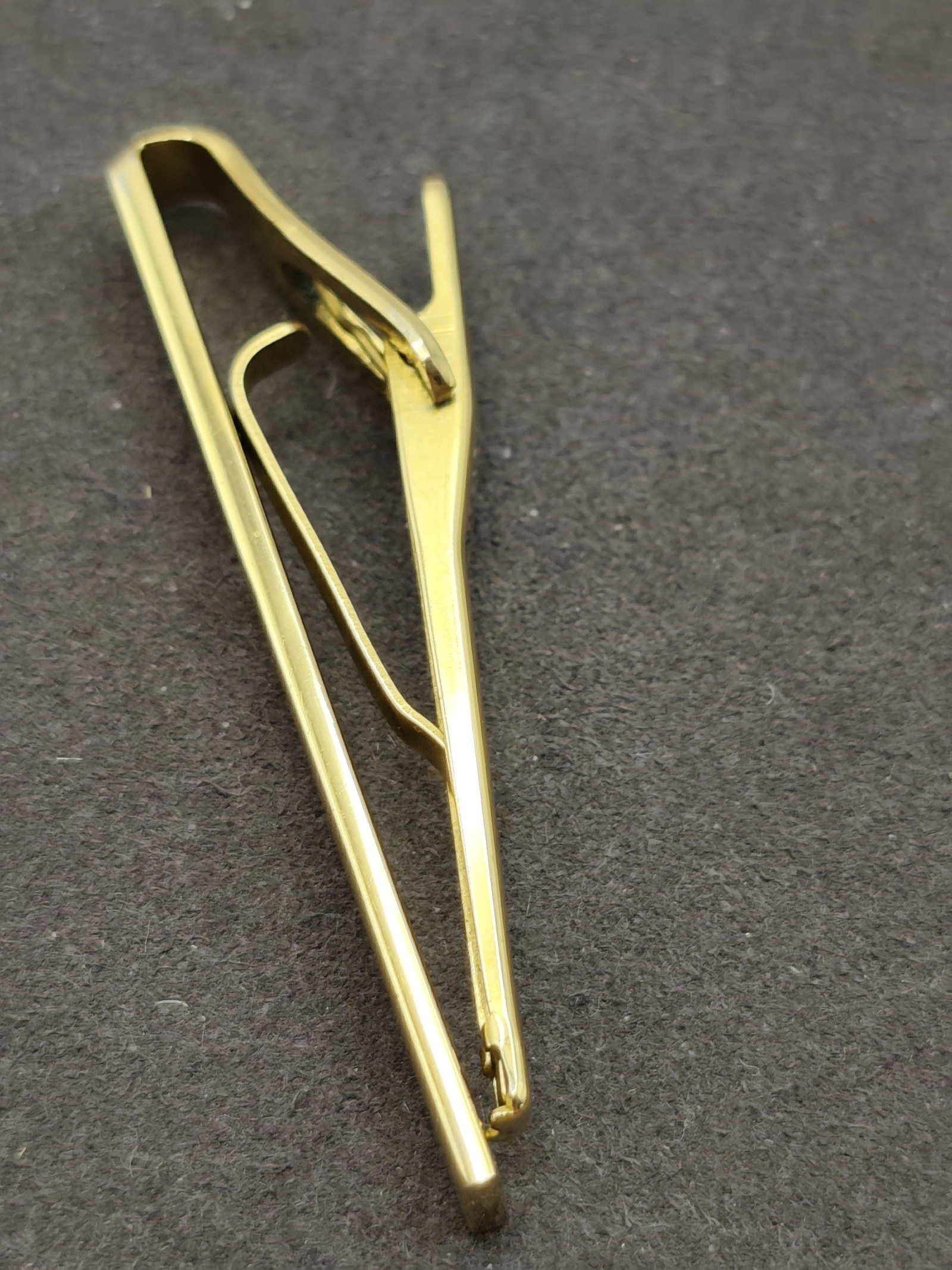 Pierre Cardin Gold Tone Men's Tie Clip image 8