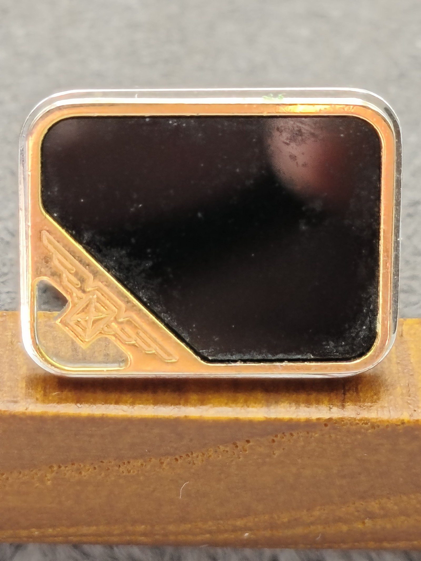 Longines Black & Gold Tie Clip & Cufflinks Set image 10