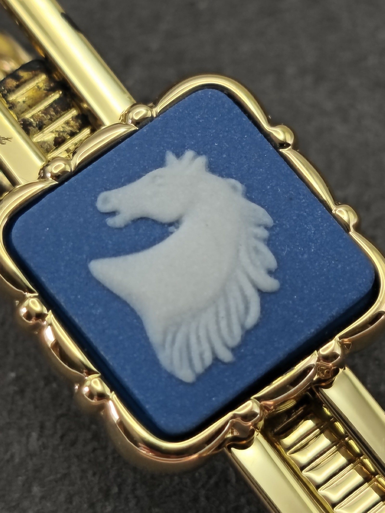 Wedgwood Blue & Gold Tone Horse Head Tie Bar image 6