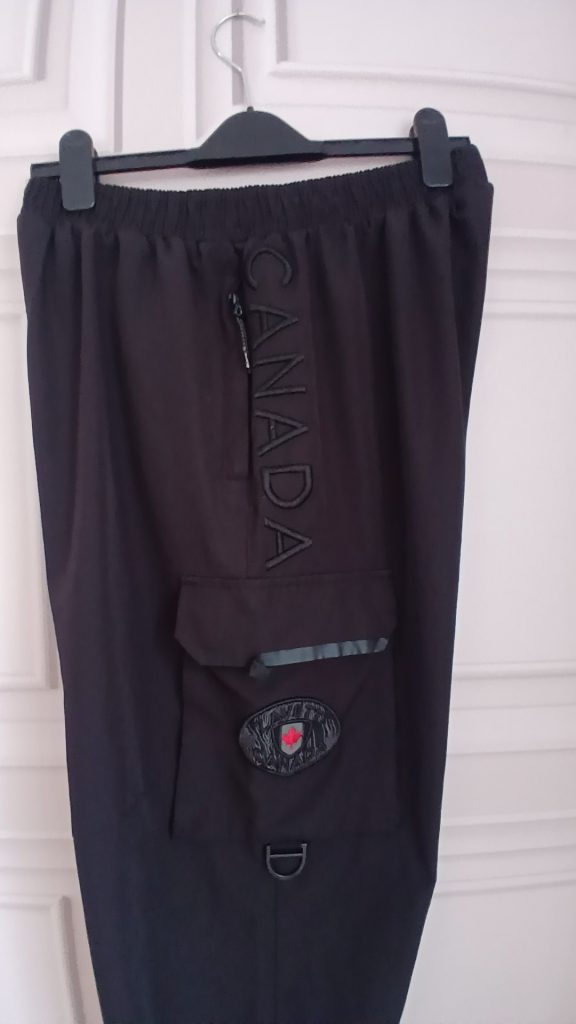 Zavetti Black Cargo Joggers Elastic Waist XL( read for waist size )
