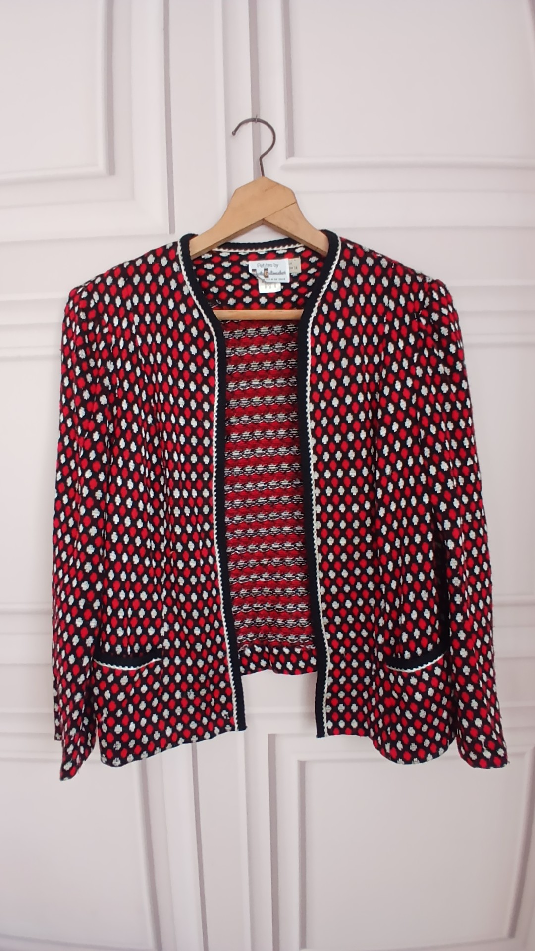 Marti Gutmacher Vintage Red & White Patterned Knitted Petite Jacket/ cardigan UK 14