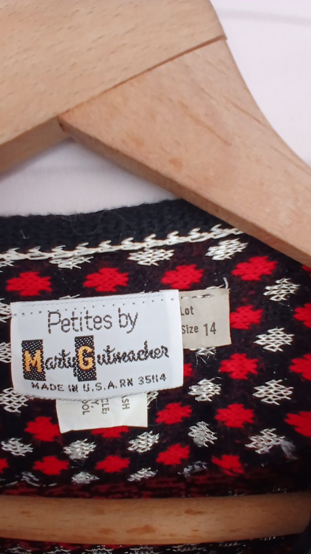 Marti Gutmacher Vintage Red & White Patterned Knitted Petite Jacket/ cardigan UK 14 image 4
