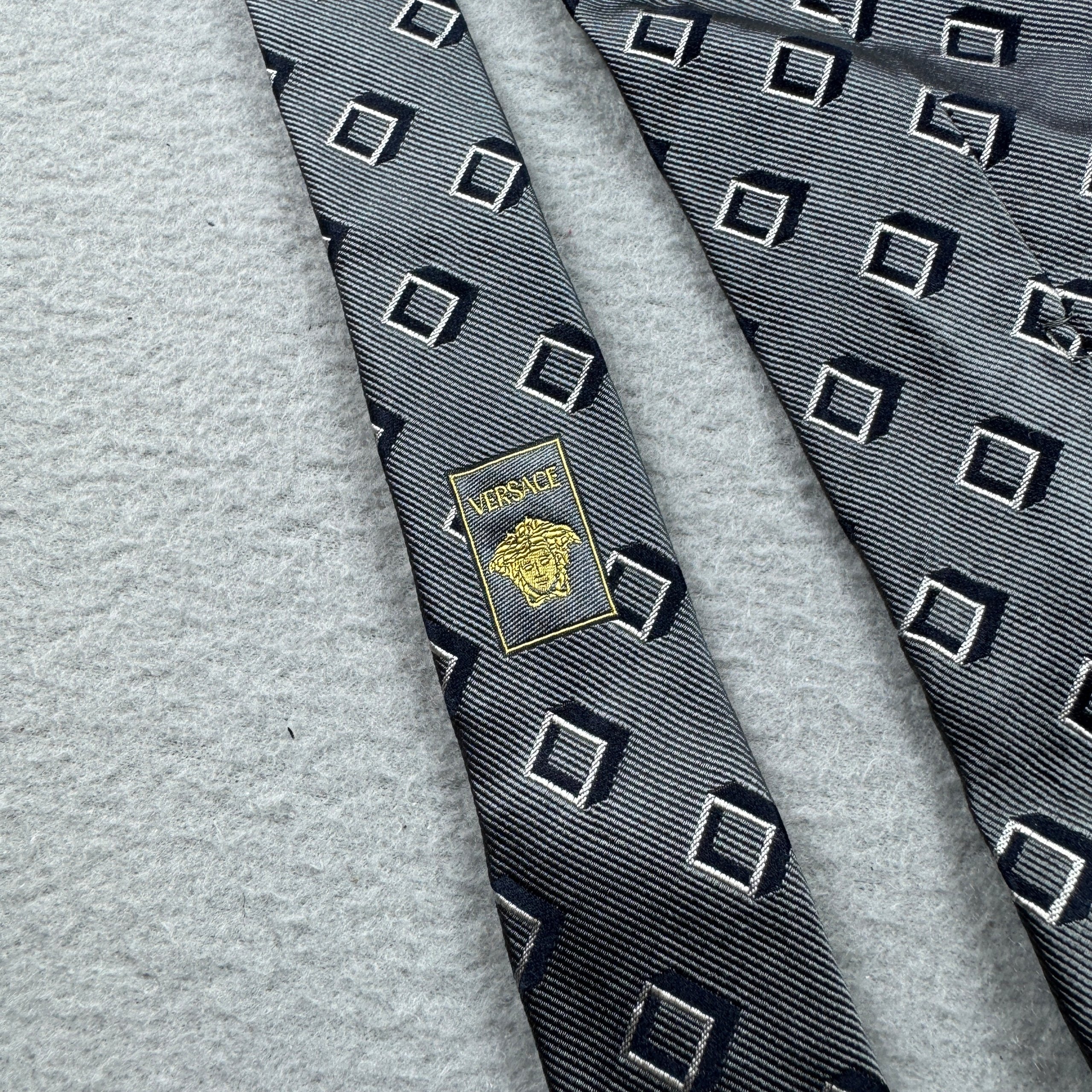 Gianni Versace Grey Silk Tie One Size Geometric Pattern image 6